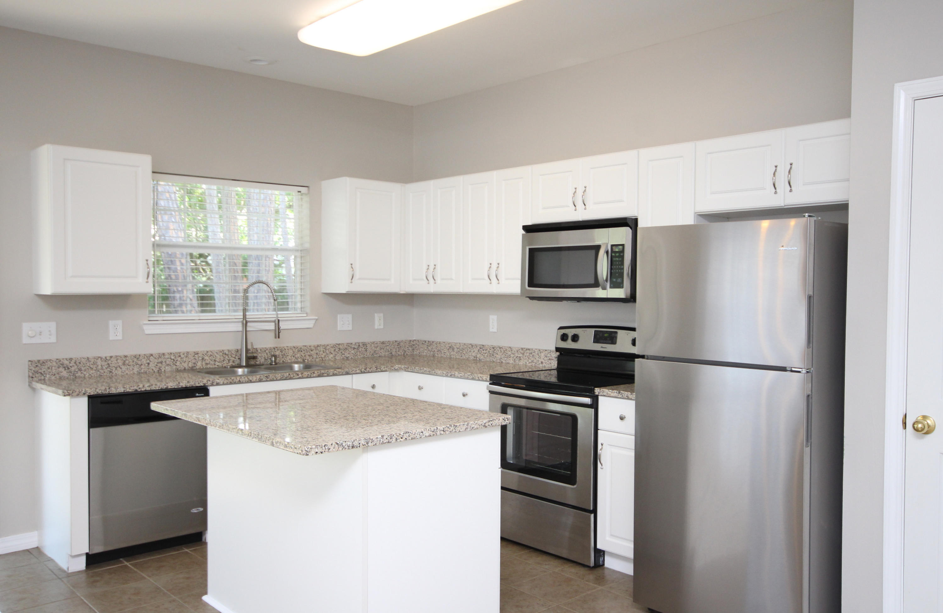 VALPARAISO P/C #6 LOT 3 BLK 83 - Residential