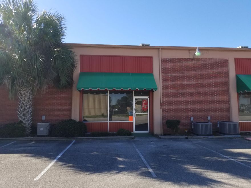Nice open retail space with one restroom.  Existing tenant will vacate on 9/30/21.  Tenant to pay $125 per month for water, sewer, garbage.