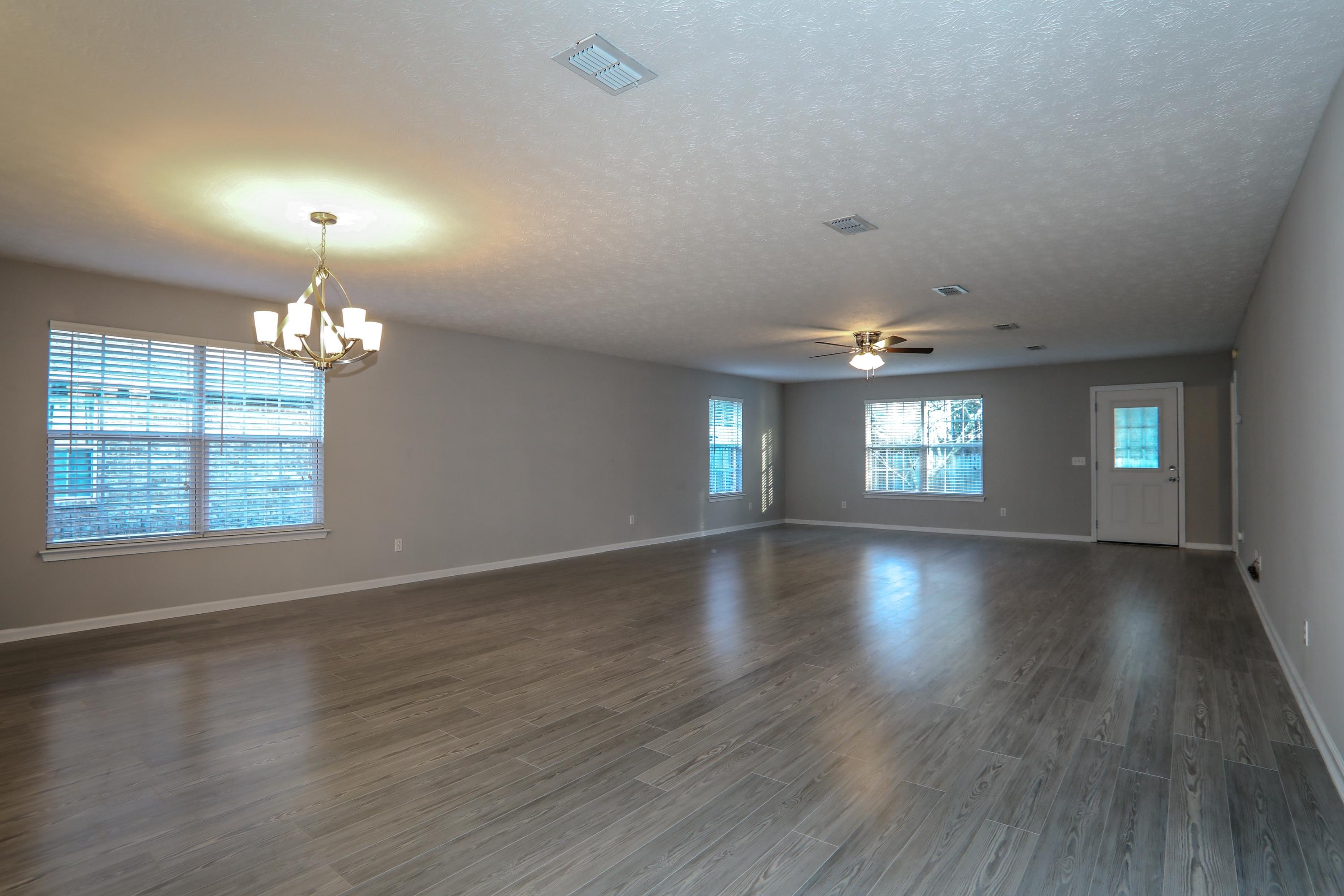 BRITTON WOODS - Residential