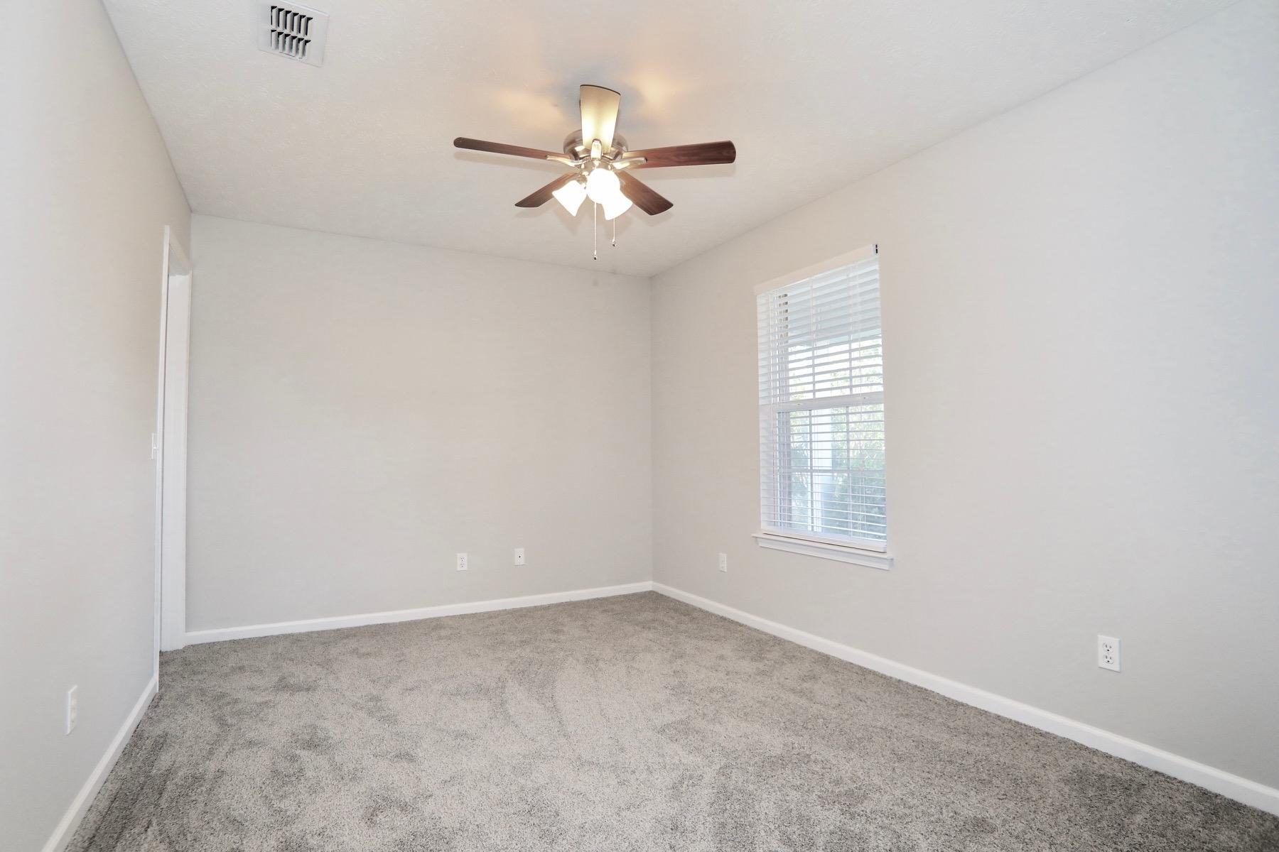 BRITTON WOODS - Residential