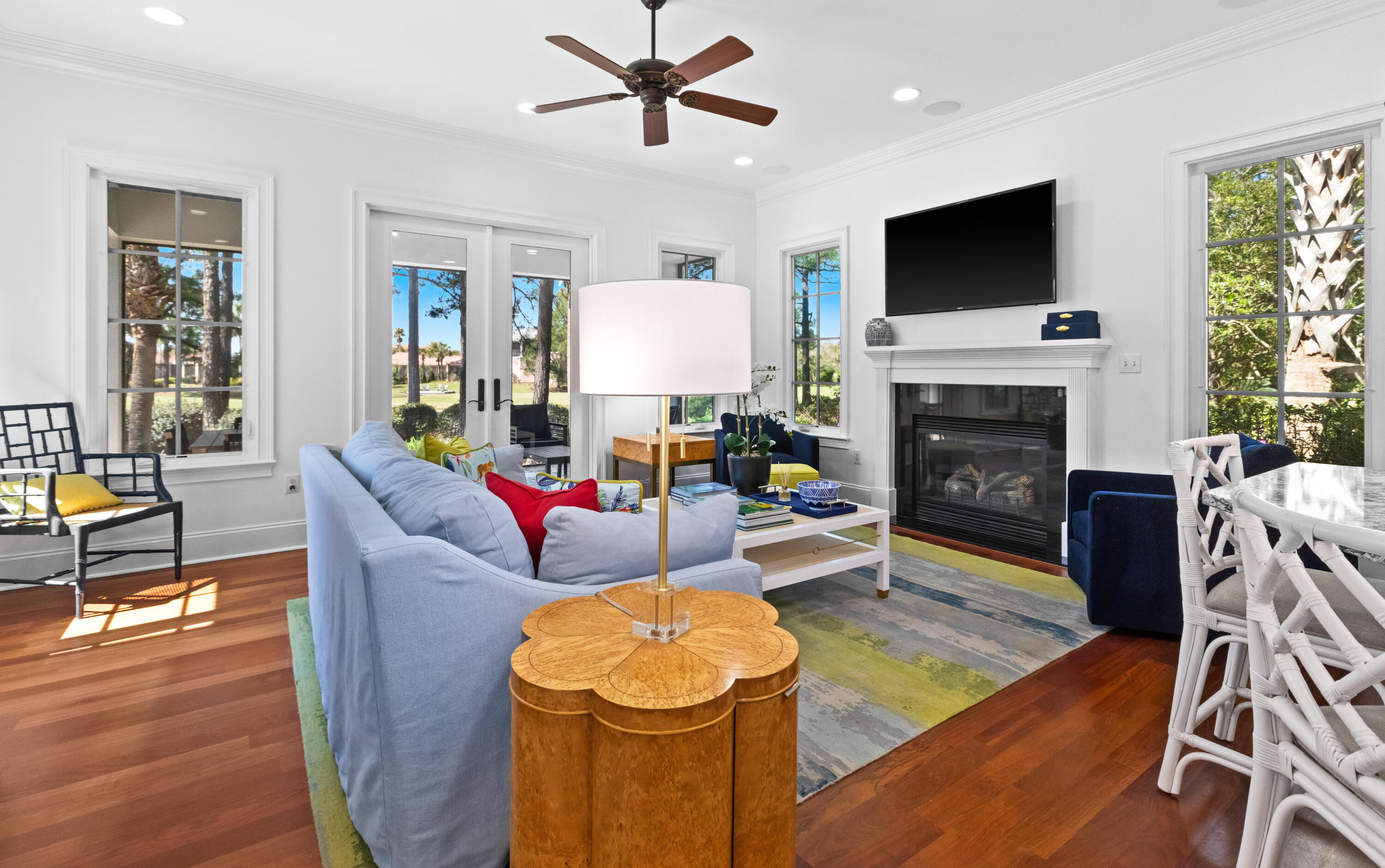 BURNT PINE - Residential