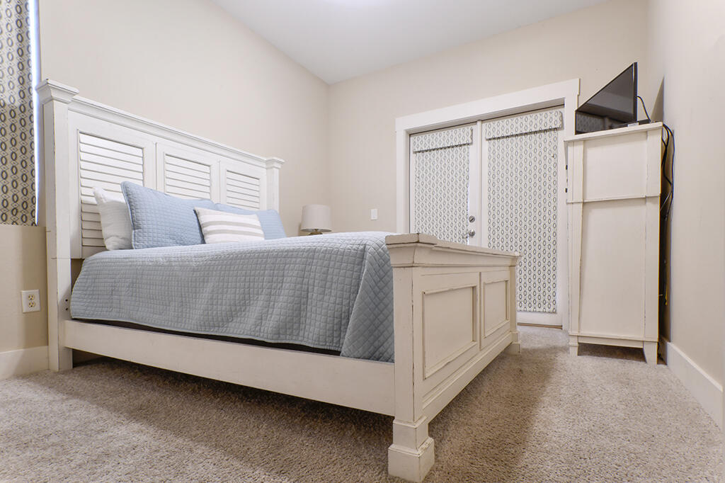 VILLAGE AT BLUE MOUNTAIN BEACH - Residential