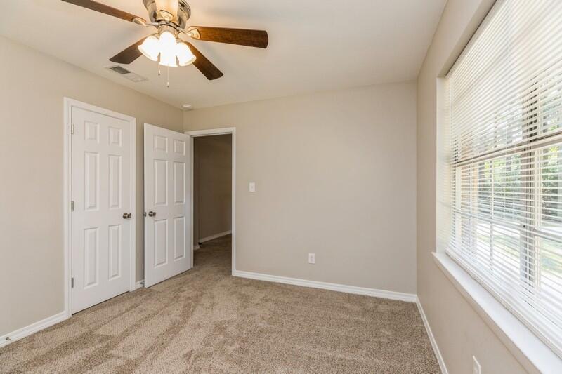 OAKDALE - Residential