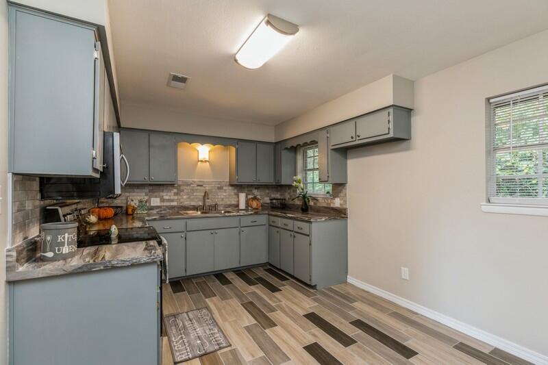 OAKDALE - Residential