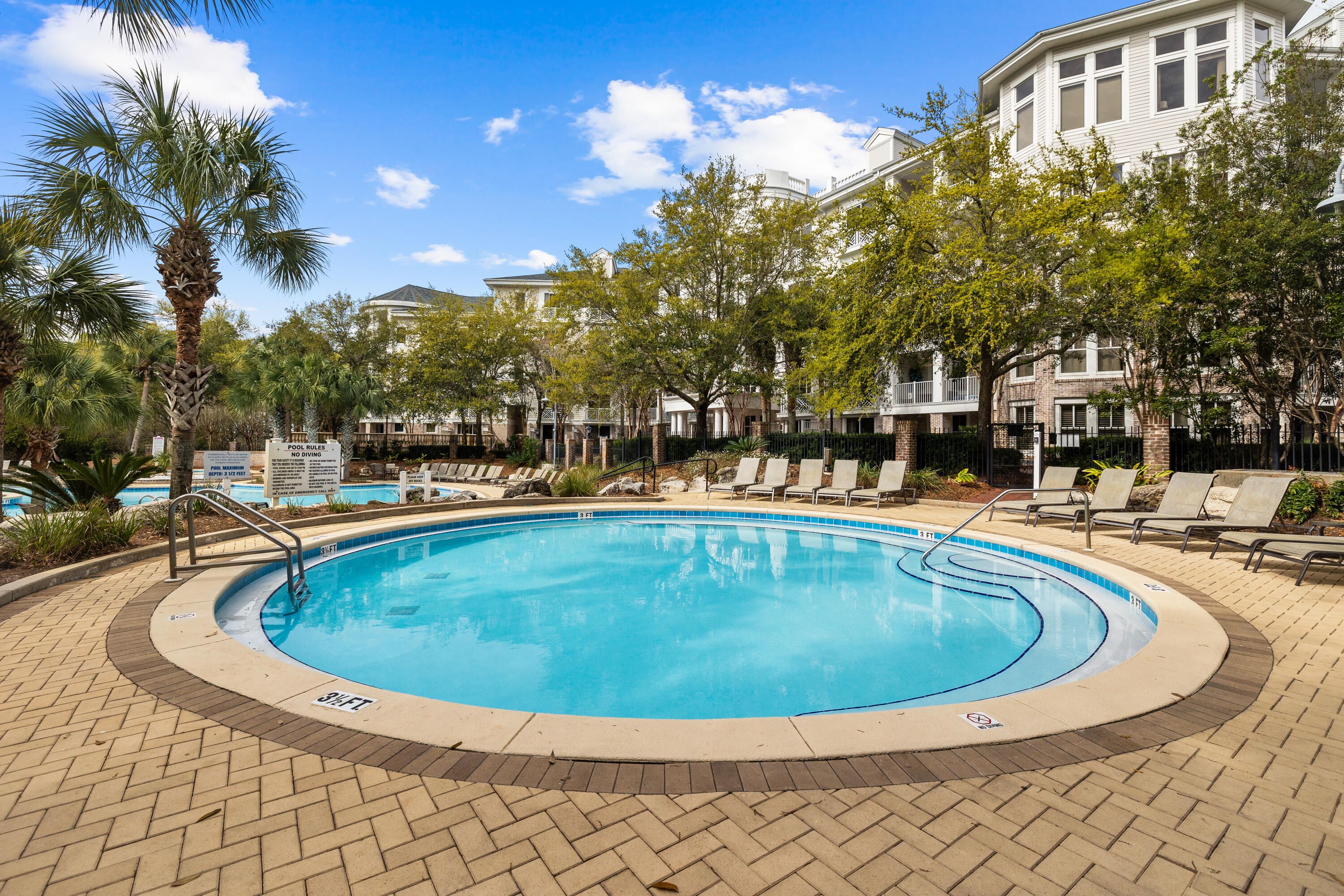 GRAND SANDESTIN - Residential