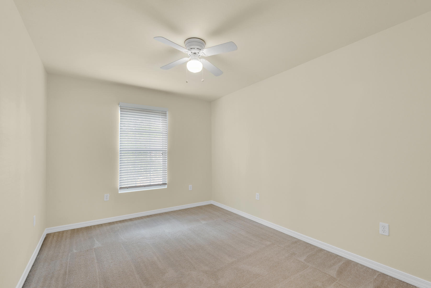 KING'S PORT TOWNHOMES - Residential