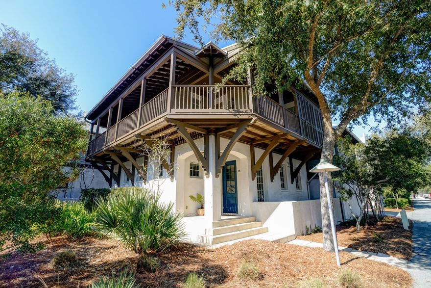 With 2,088 square feet, the main home features 3 bedrooms and 3 1/2 baths The well appointed carriage house has 1 bedroom and 1 bath with an additional 484 sq ft. Discover antique stucco walls, walk in closets, high end lighting fixtures and finishes. From the foyer enter into the open kitchen with ample storage or the living room that with fireplace and a wall of custom shelves and opens out on to the courtyard. Private dining, is a located off the living room. Enjoy the views from the oversized balcony on the second floor. Guests staying overnight can enjoy privacy while staying in the carriage house, which has a separate bedroom, full kitchen, and living area above the 2 car garage.