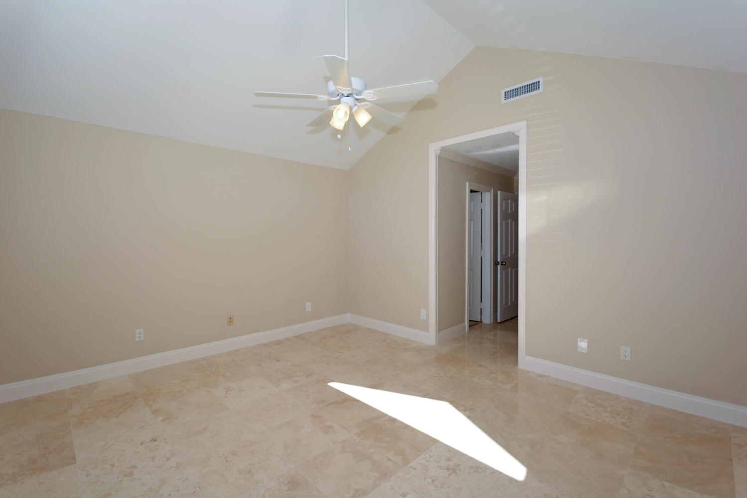 WOODLAND PARK ESTATES - Residential