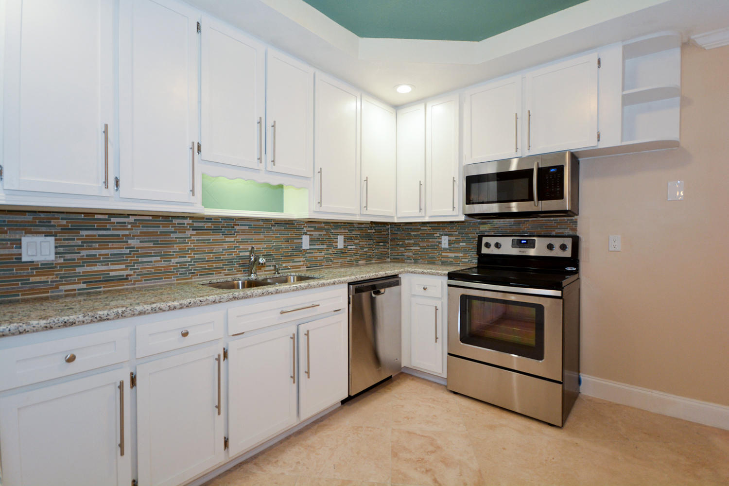 WOODLAND PARK ESTATES - Residential