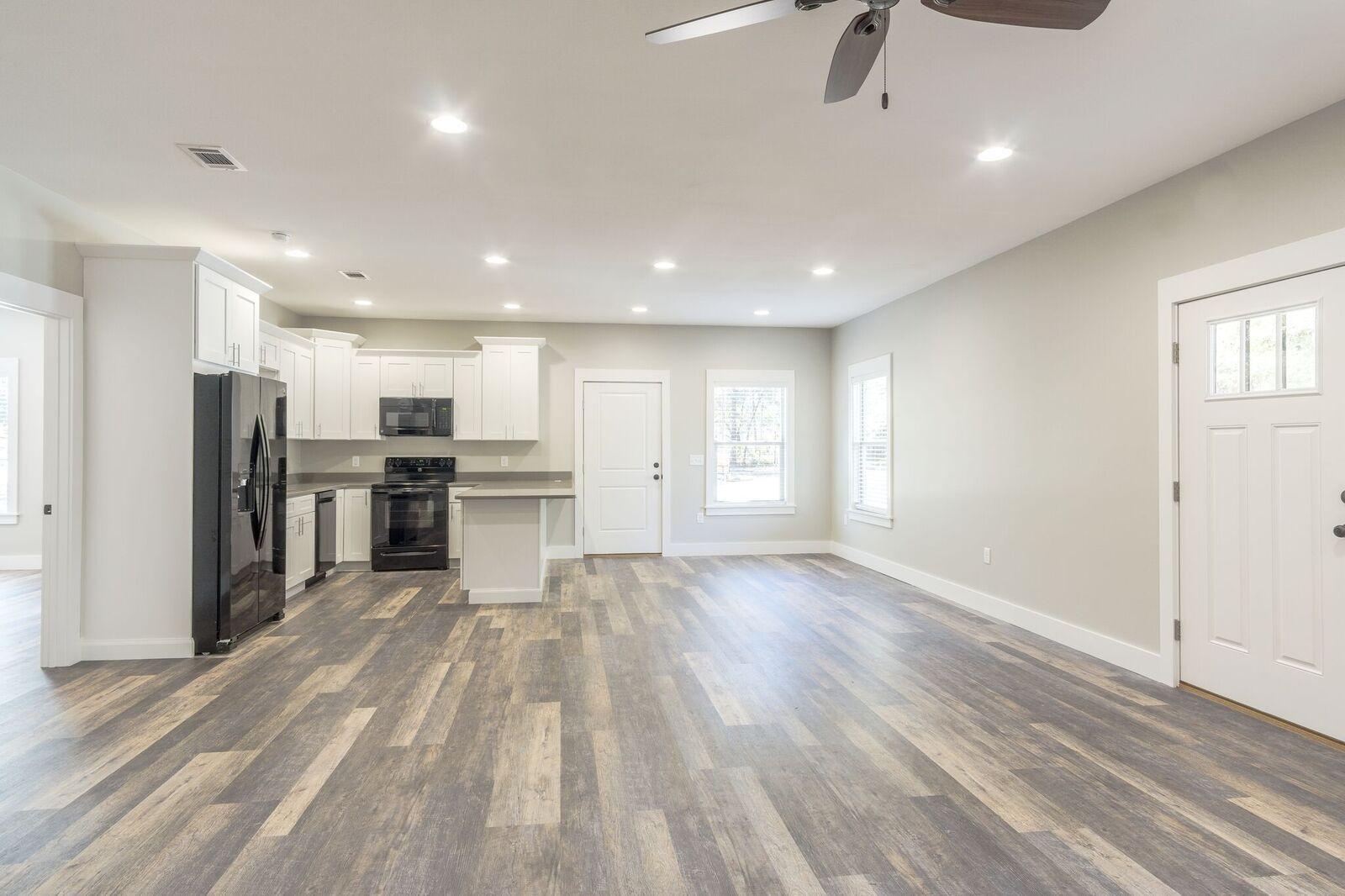 KAM AKERS - Residential