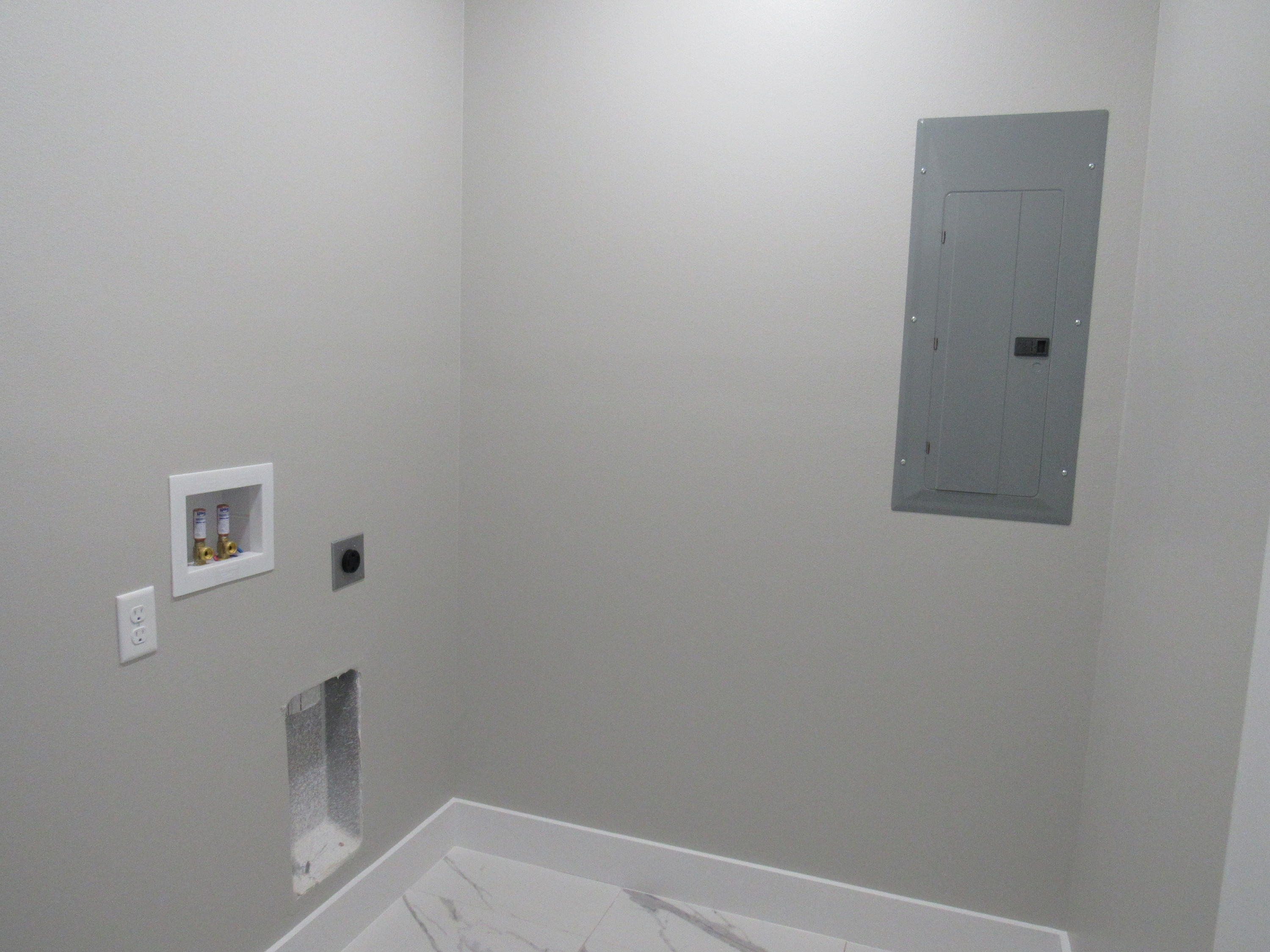 KAM AKERS - Residential