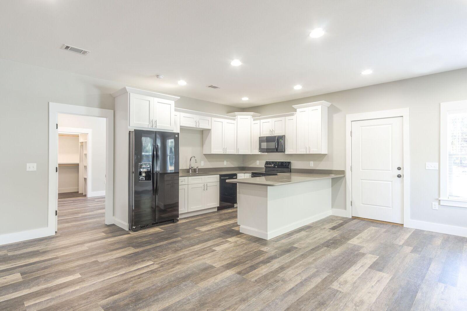 KAM AKERS - Residential