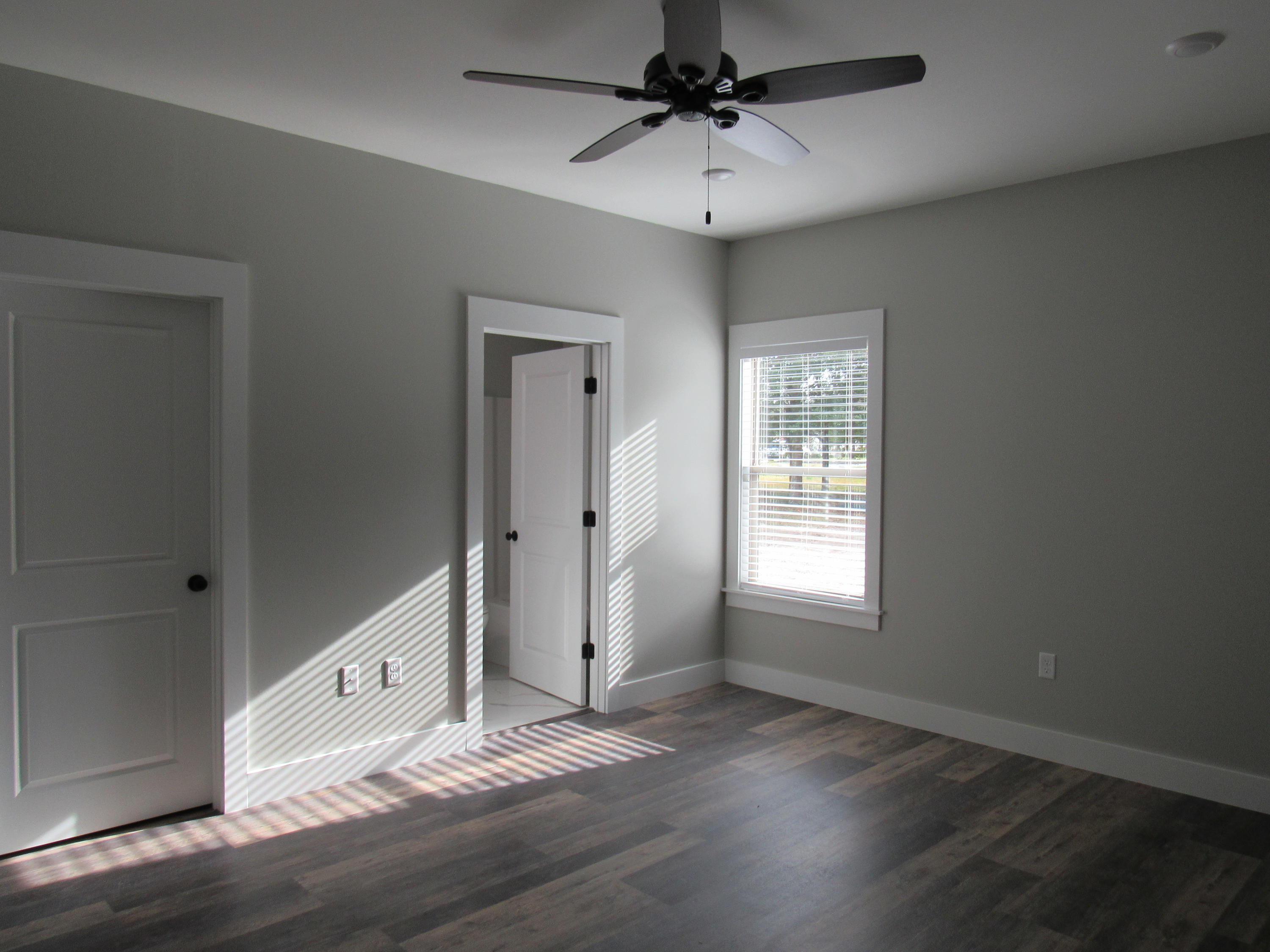 KAM AKERS - Residential