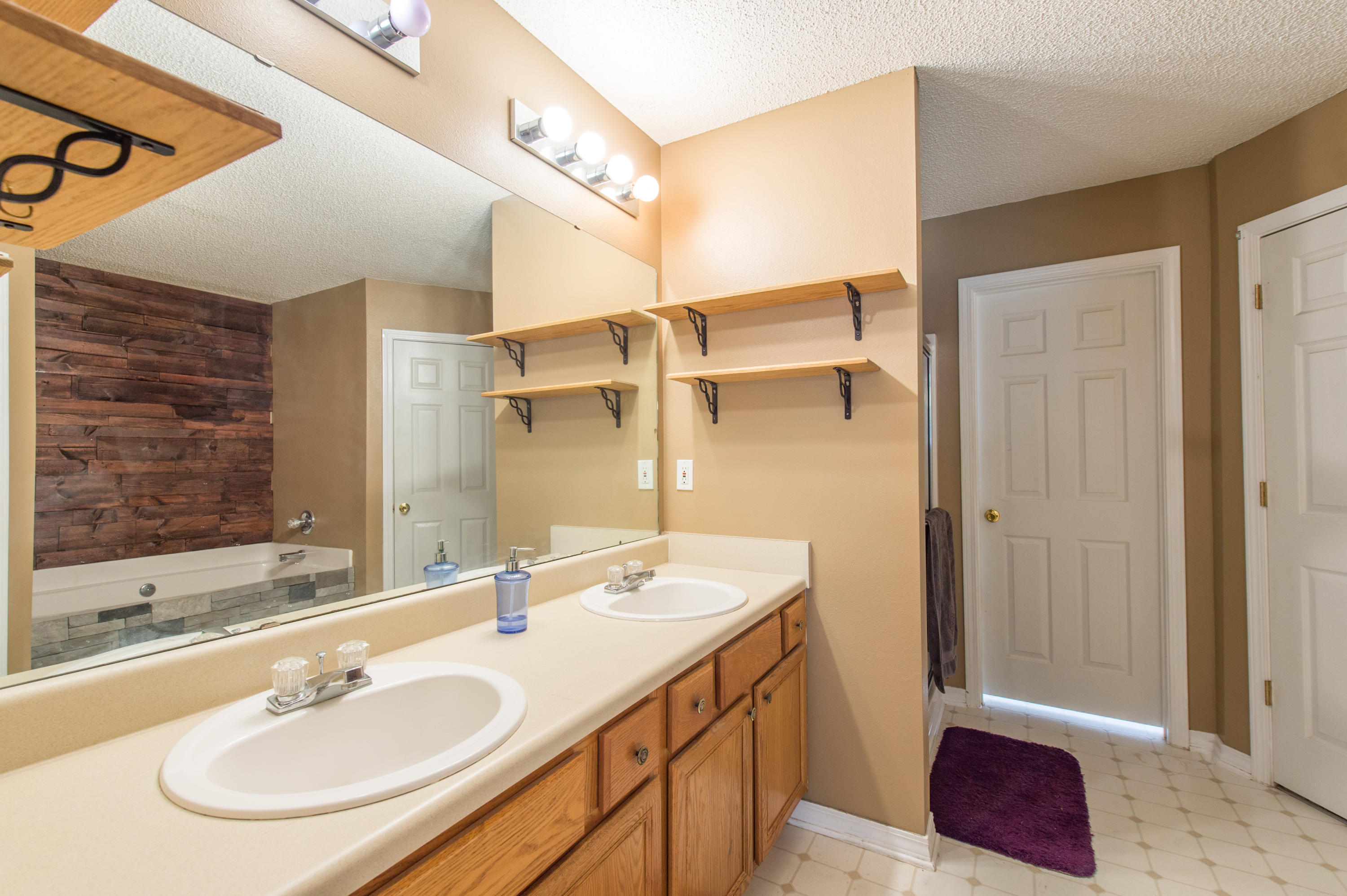 WESTVIEW ESTATES PH 5 - Residential