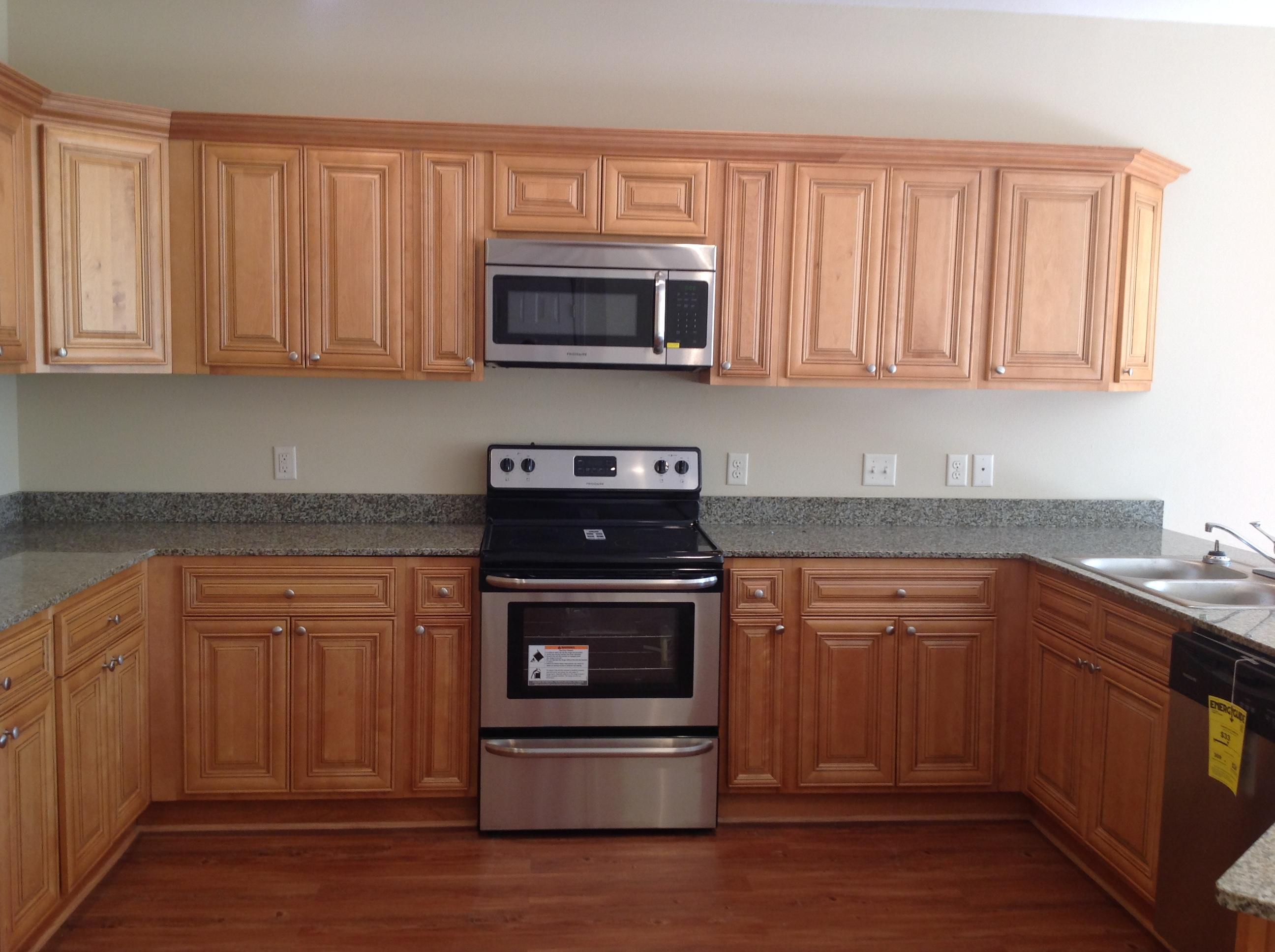 ARBOR LAKE - Residential