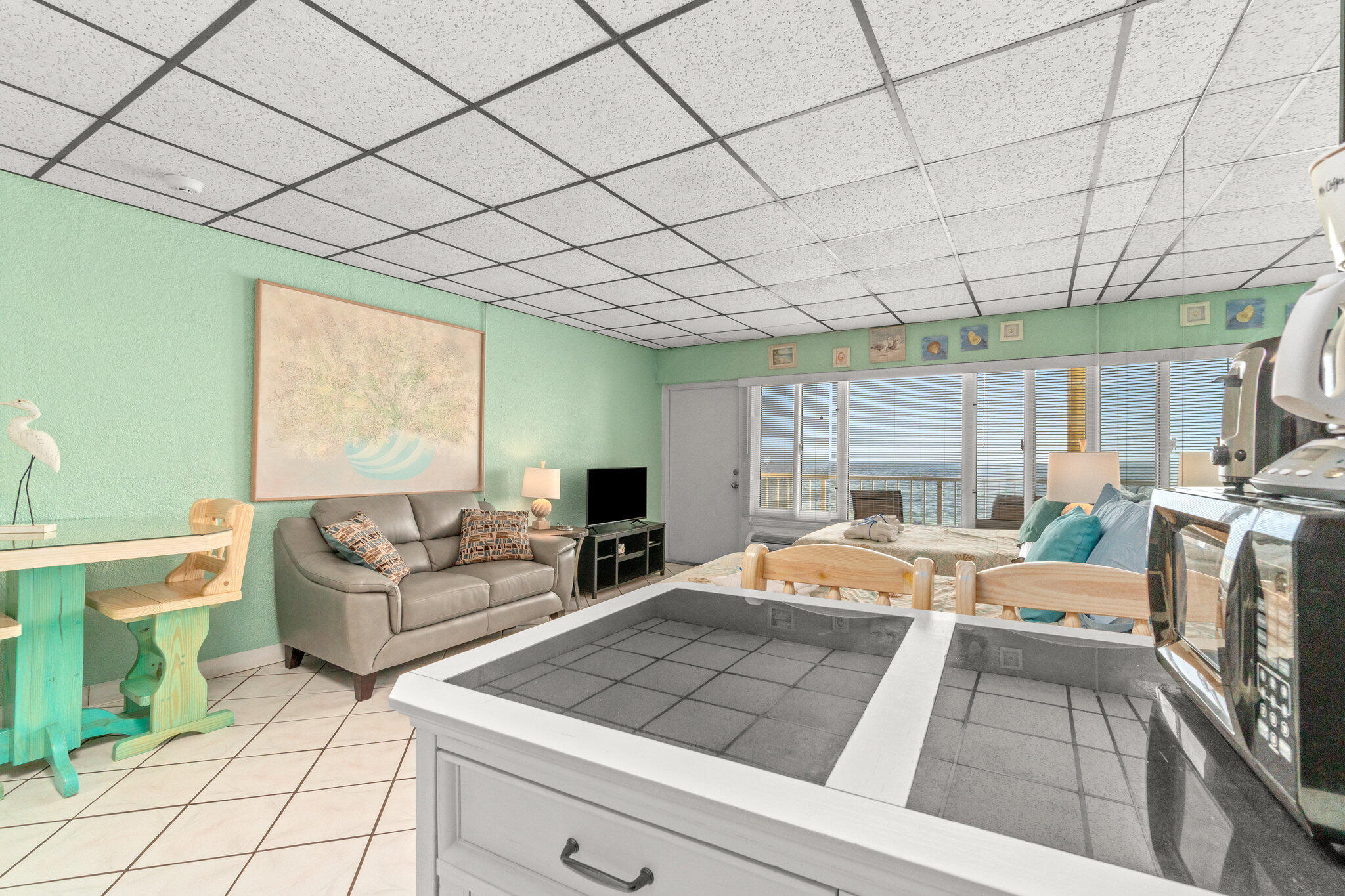 CONTINENTAL CONDO - Residential