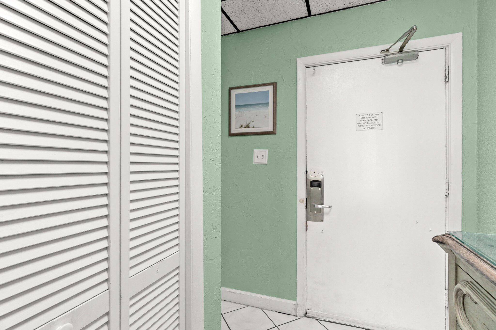 CONTINENTAL CONDO - Residential