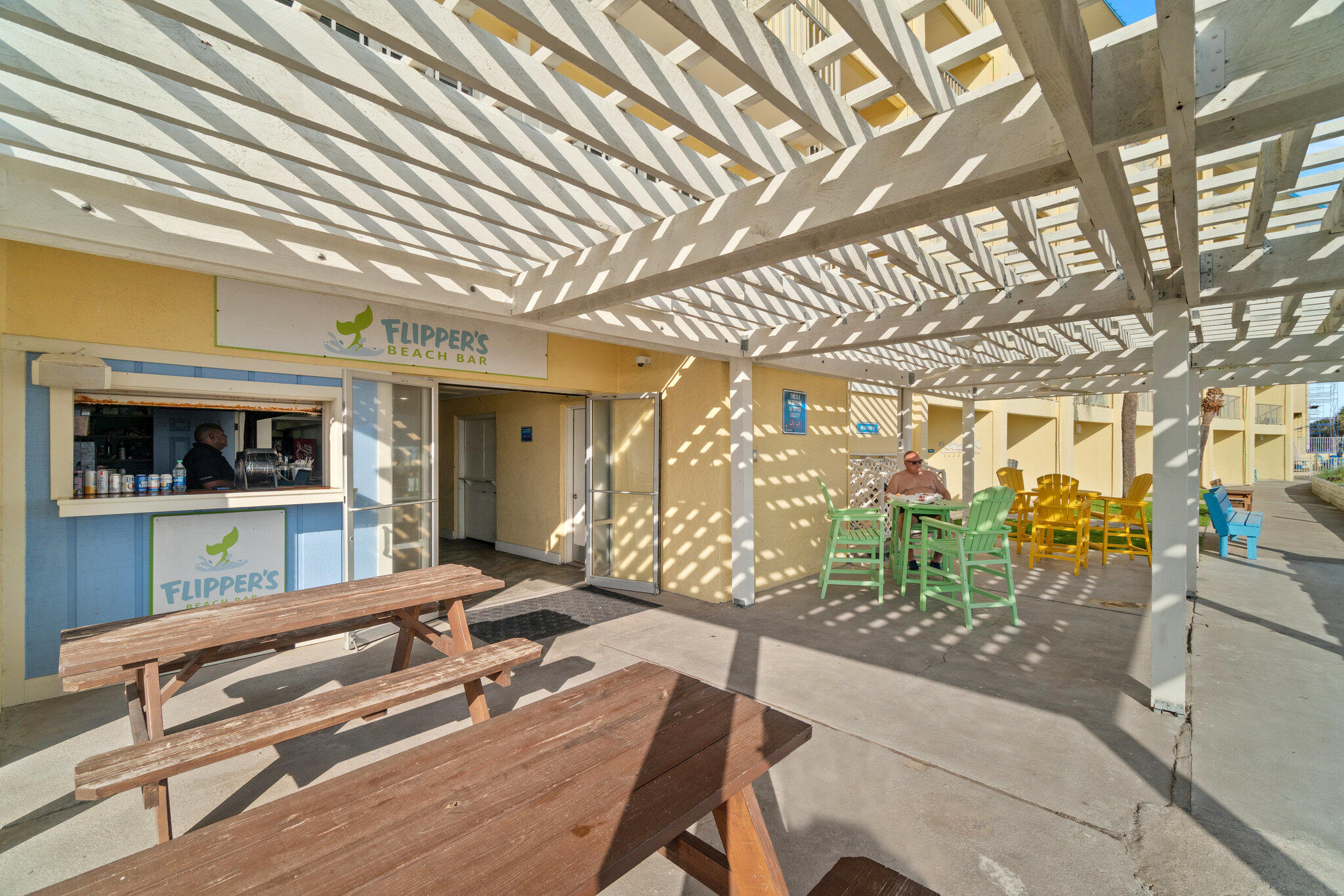 CONTINENTAL CONDO - Residential