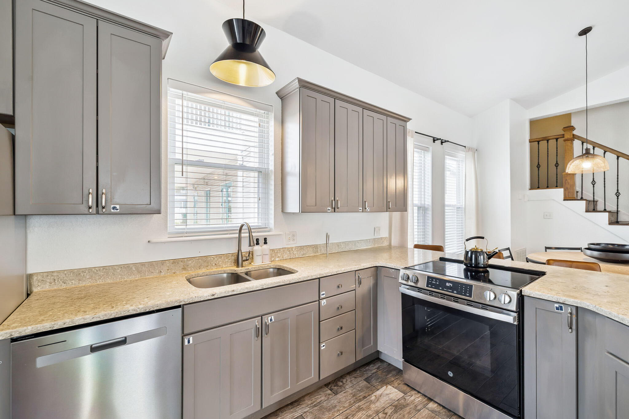 CRYSTAL BEACH - Residential