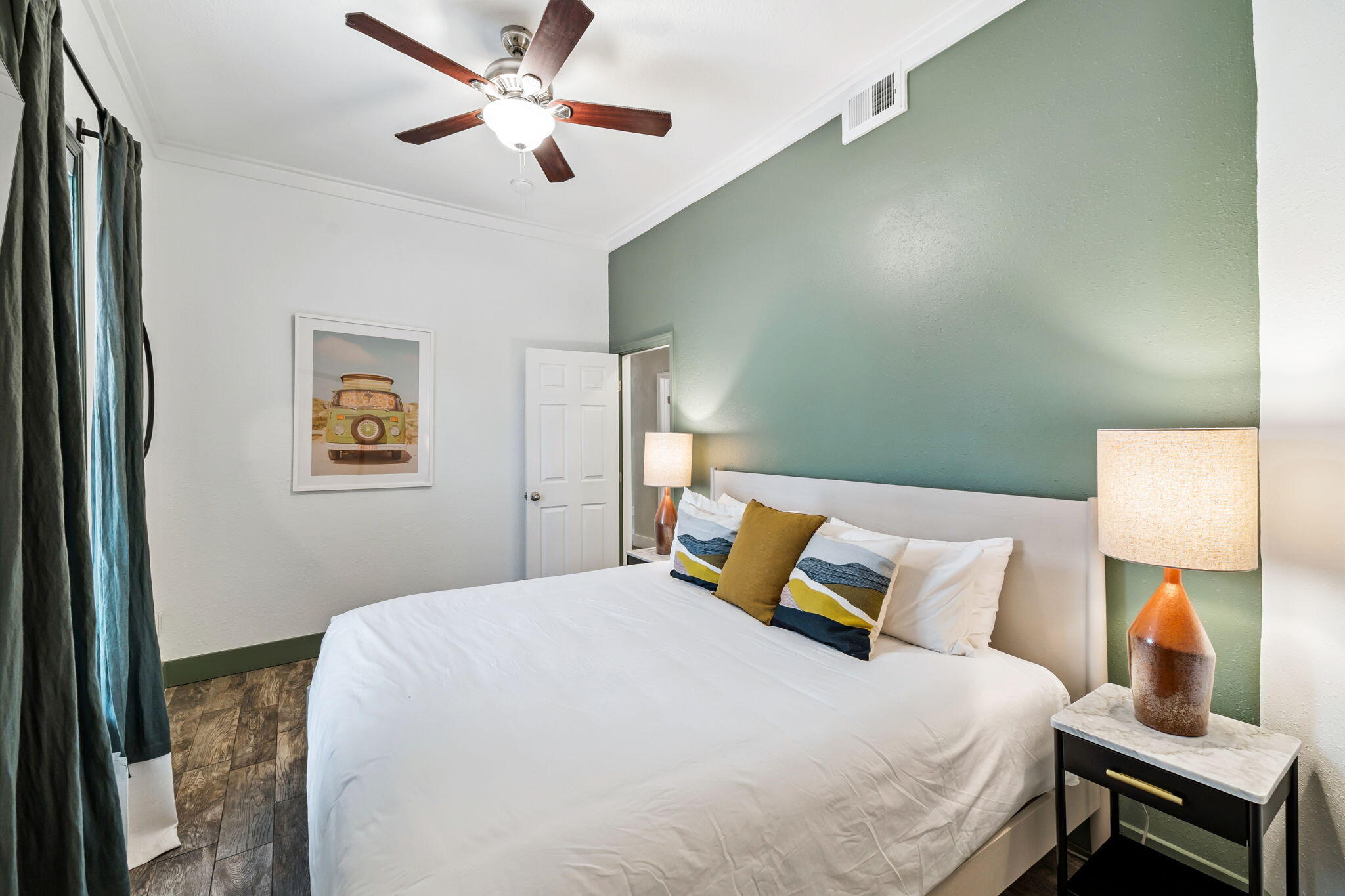 CRYSTAL BEACH - Residential