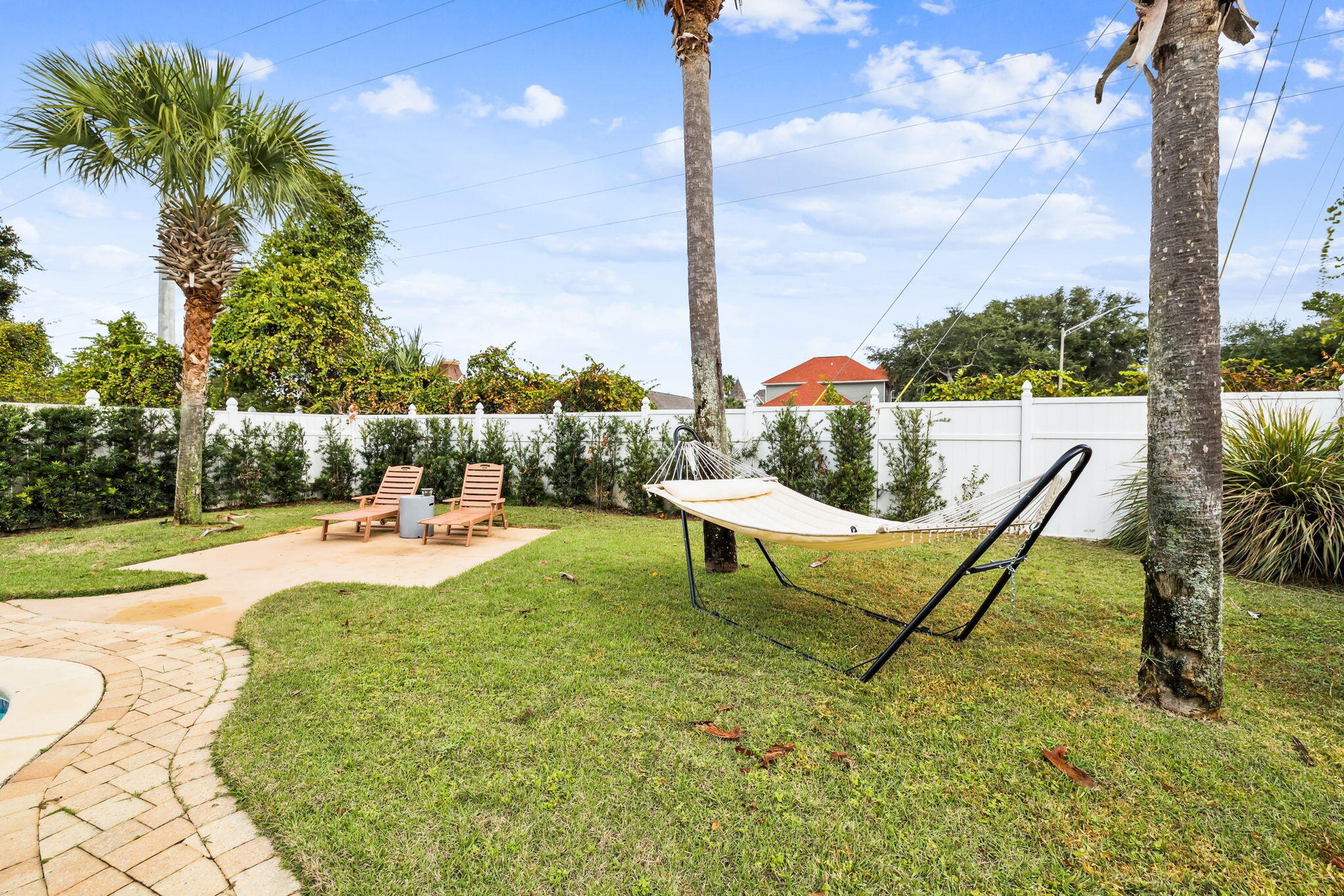 CRYSTAL BEACH - Residential