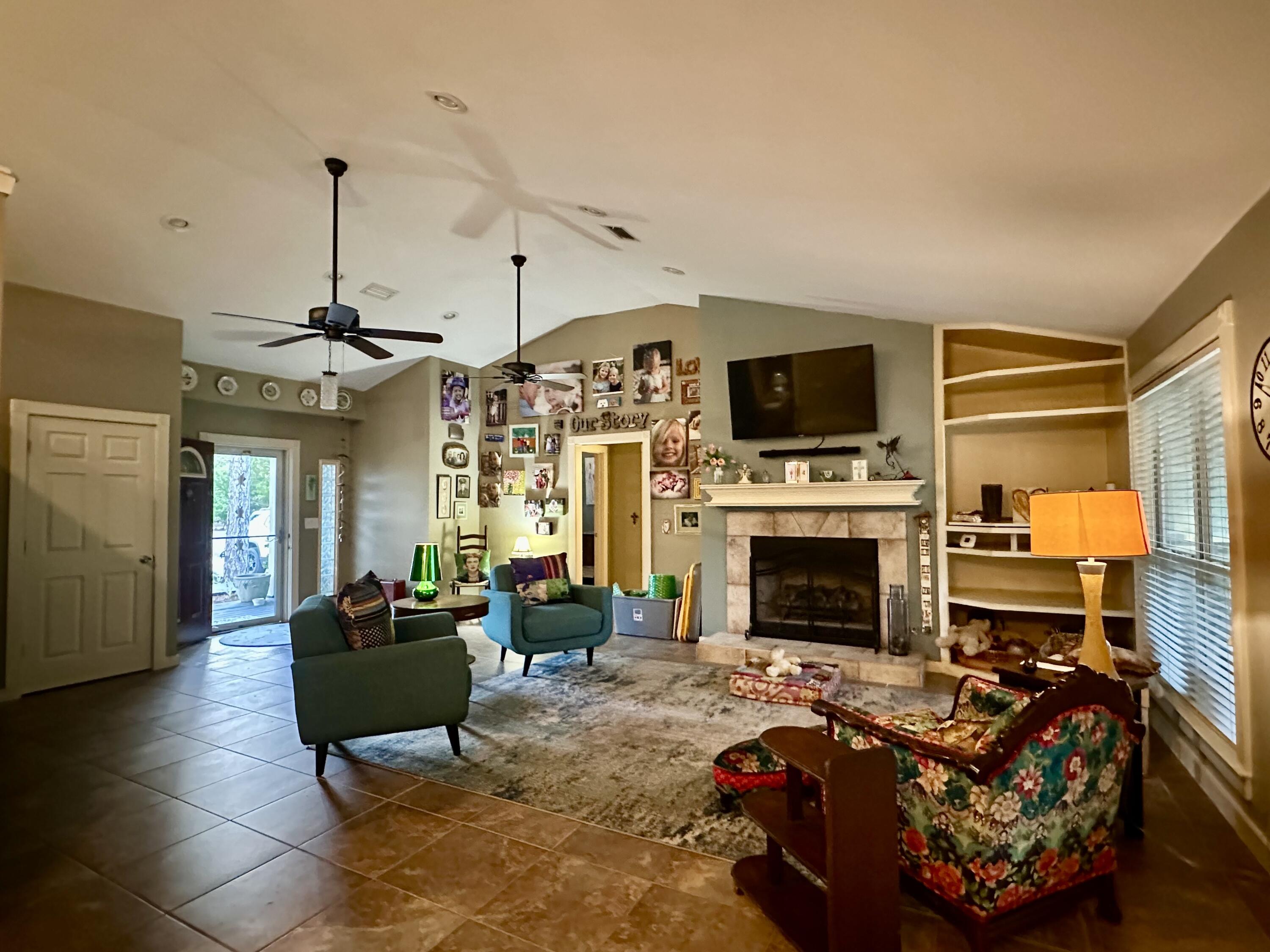 SANTA ROSA RIDGE UNIT 2 - Residential