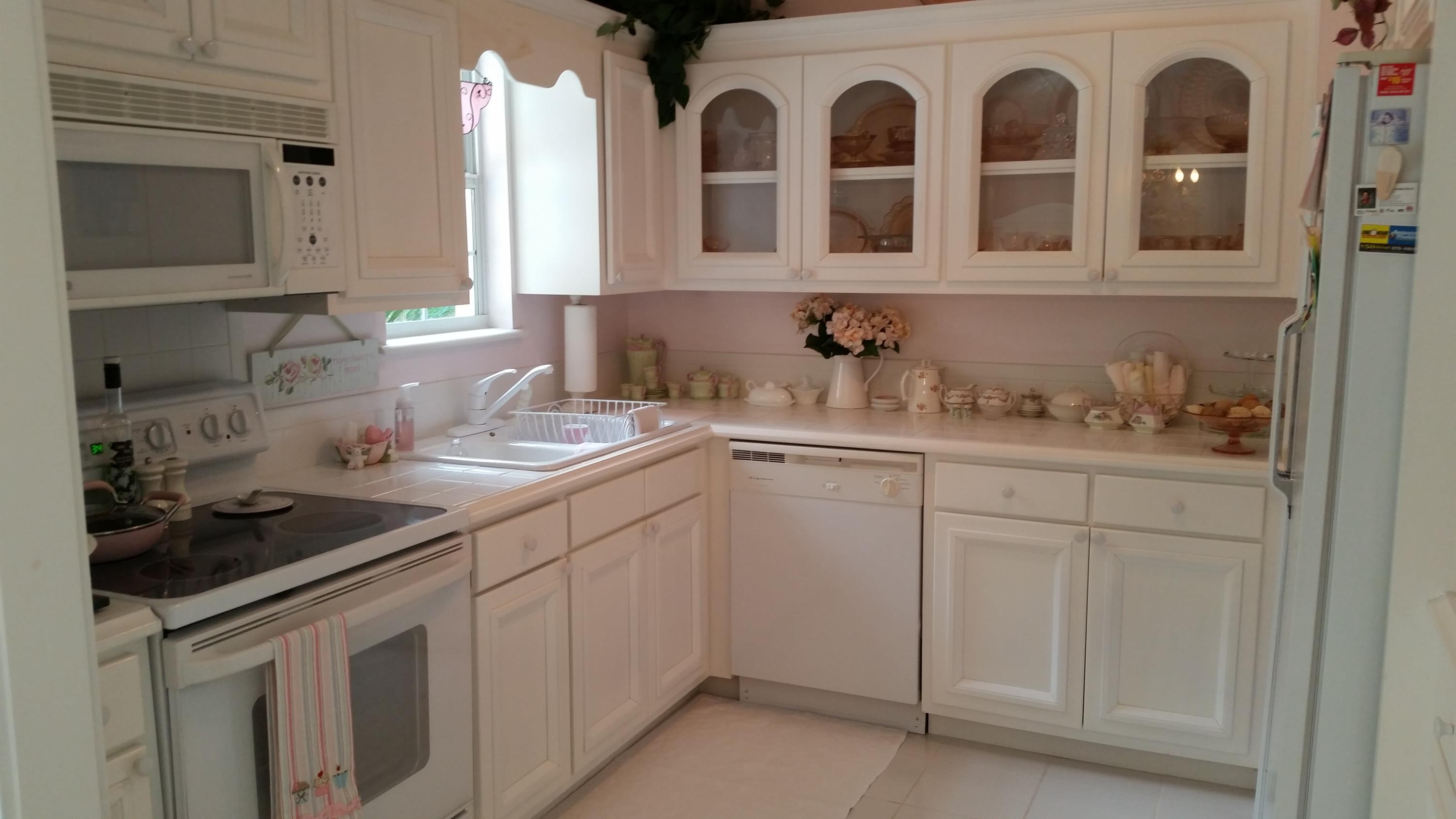 ELLIOTTS POINT - Residential