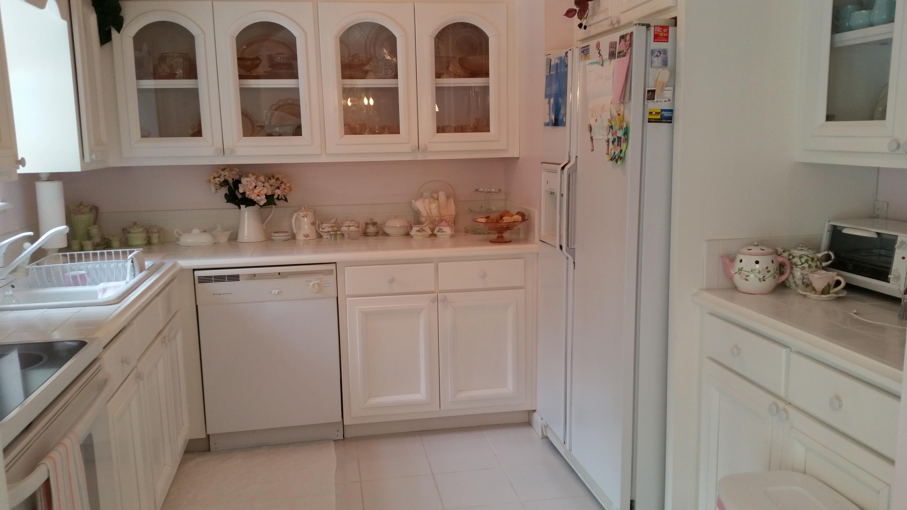 ELLIOTTS POINT - Residential