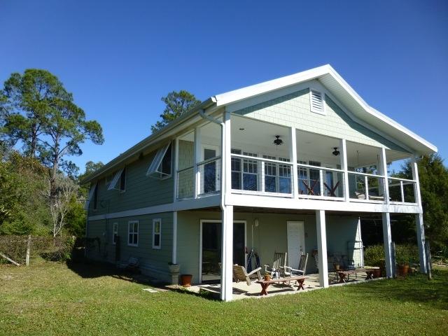 TWIN OAKS 1ST ADDN - Residential