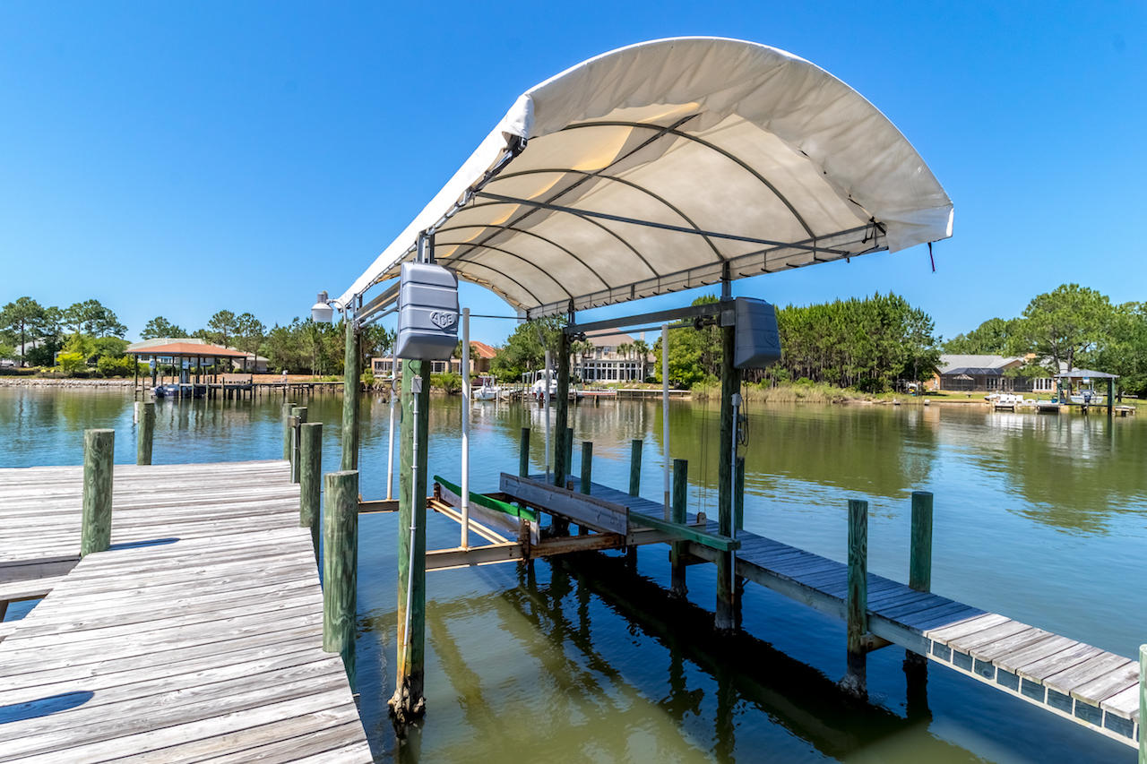 DRIFTWOOD ESTATES - Residential