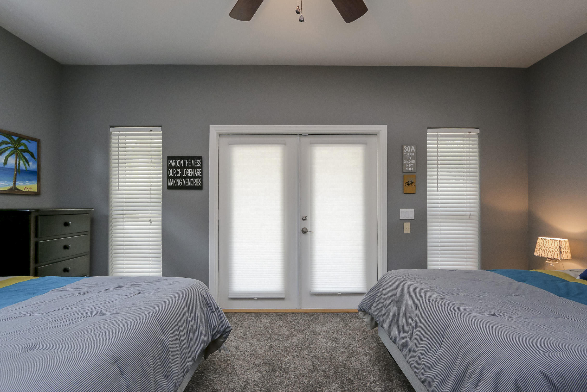 MAGNOLIA BEACH - Residential