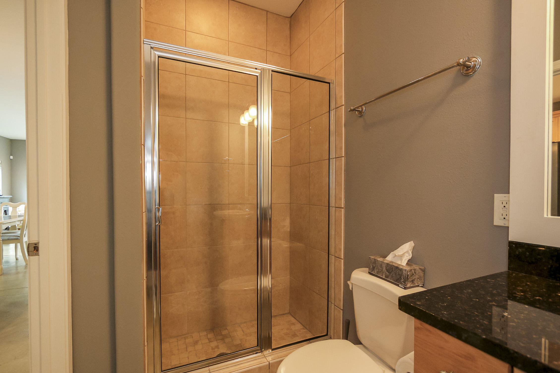 MAGNOLIA BEACH - Residential