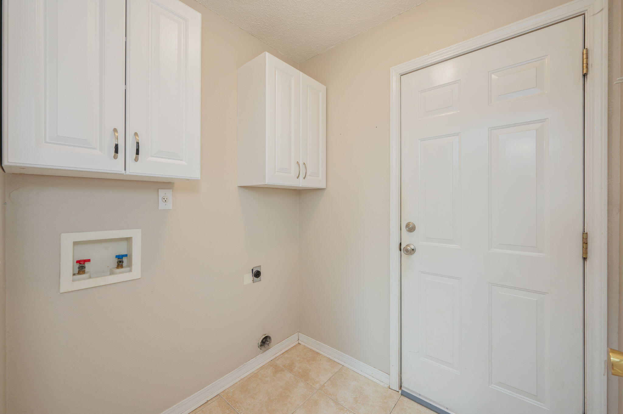 COUNTRYVIEW ESTATES - Residential