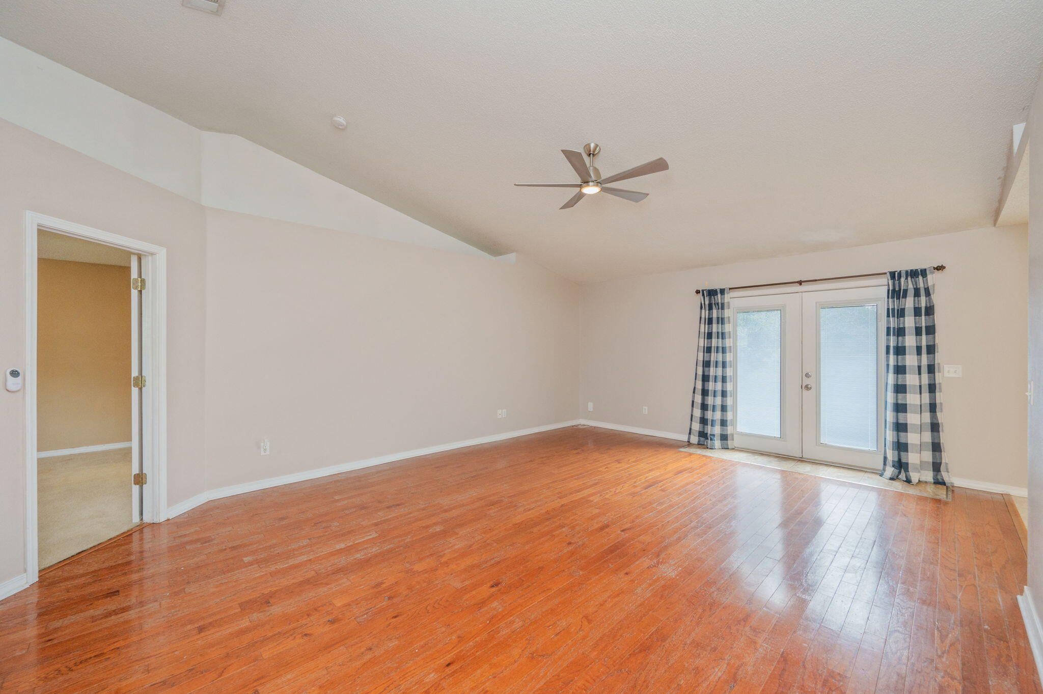 COUNTRYVIEW ESTATES - Residential