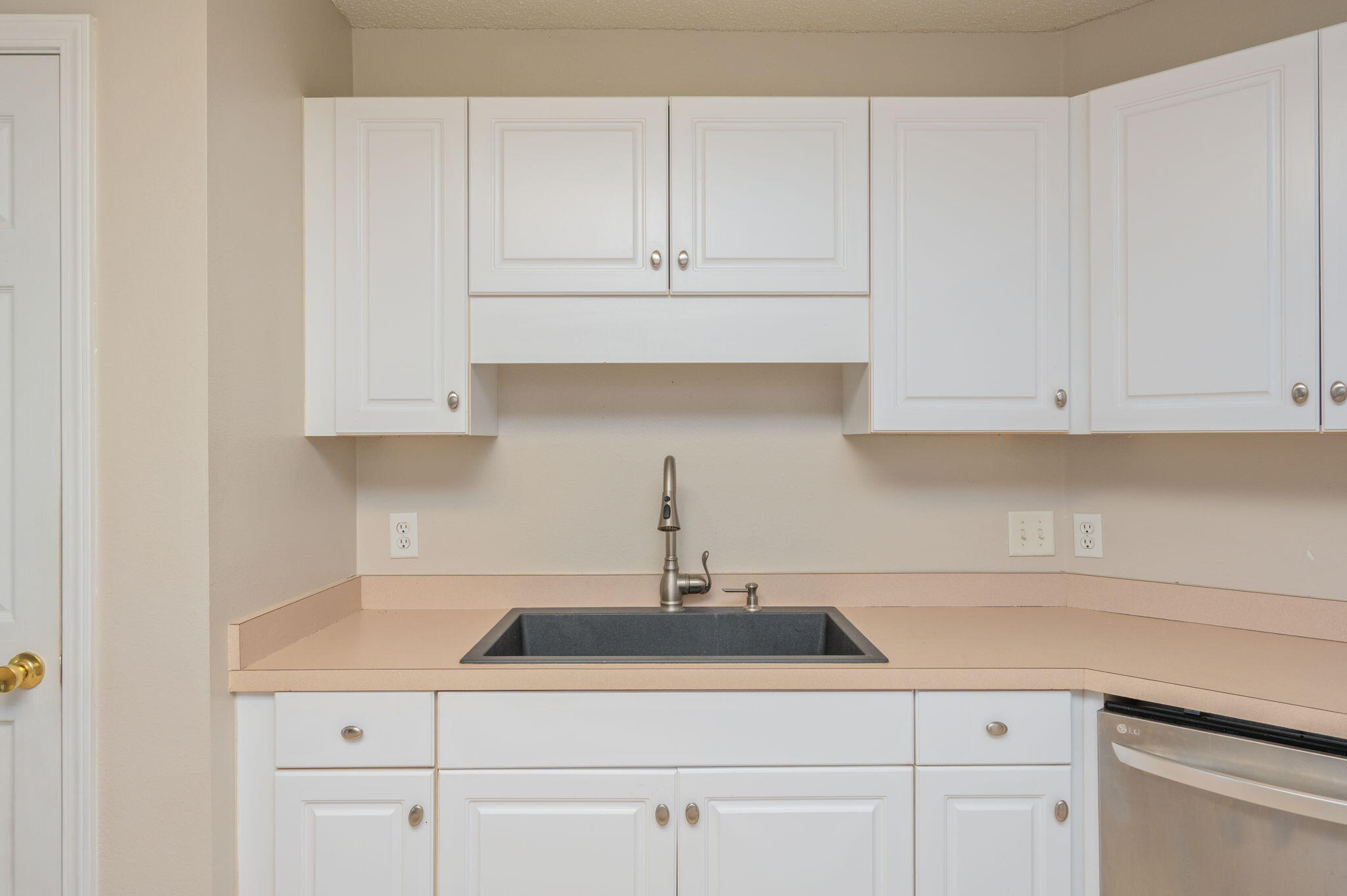 COUNTRYVIEW ESTATES - Residential