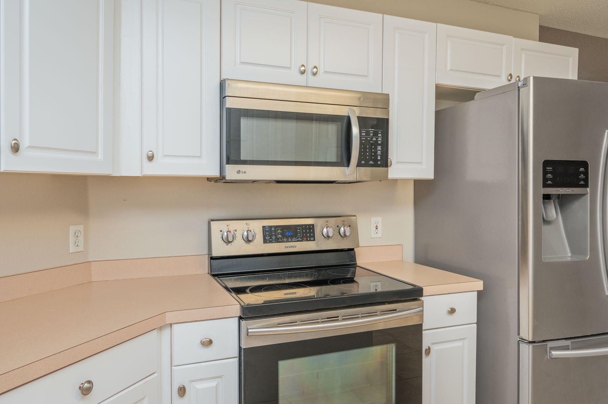 COUNTRYVIEW ESTATES - Residential