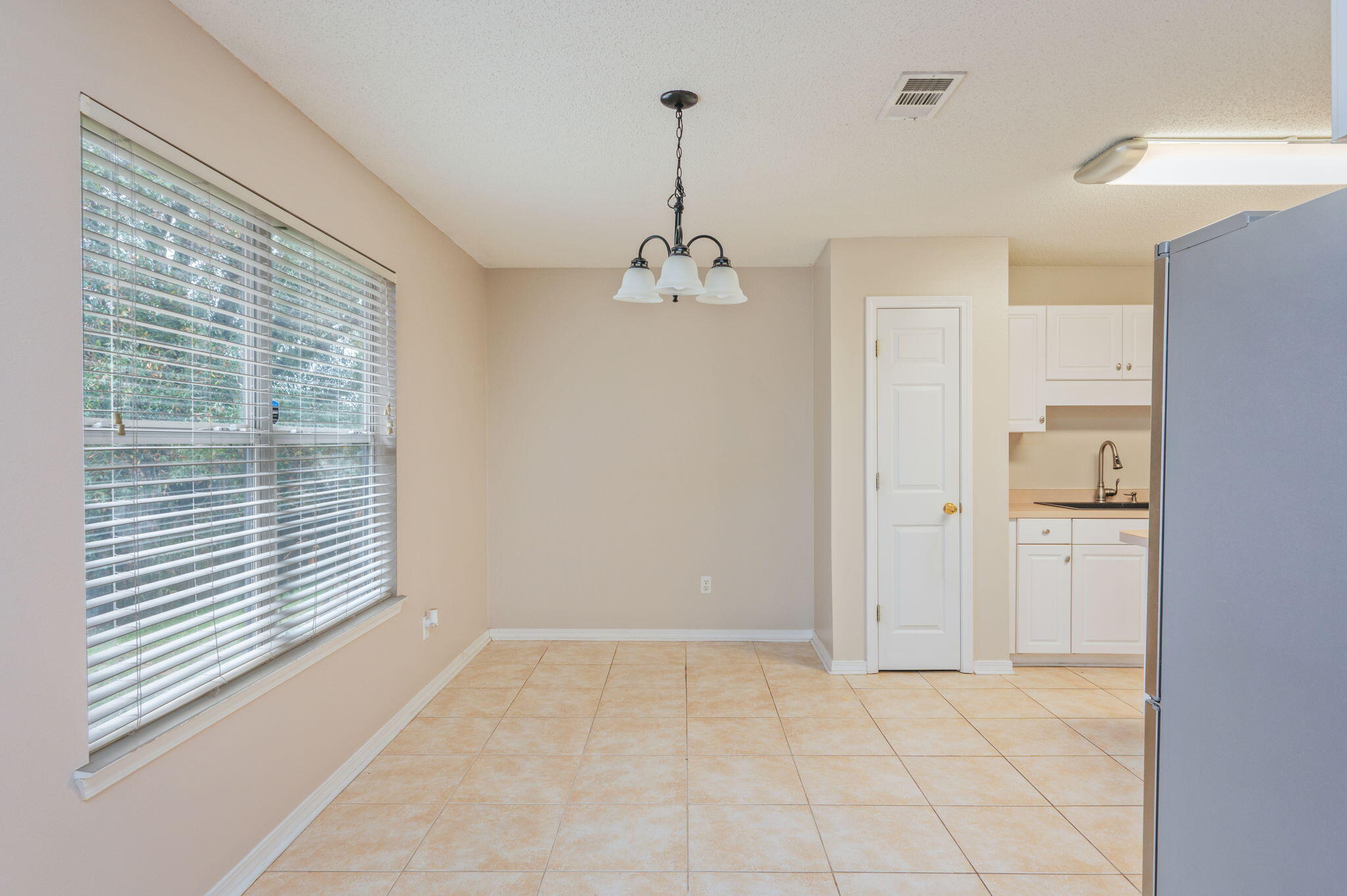 COUNTRYVIEW ESTATES - Residential