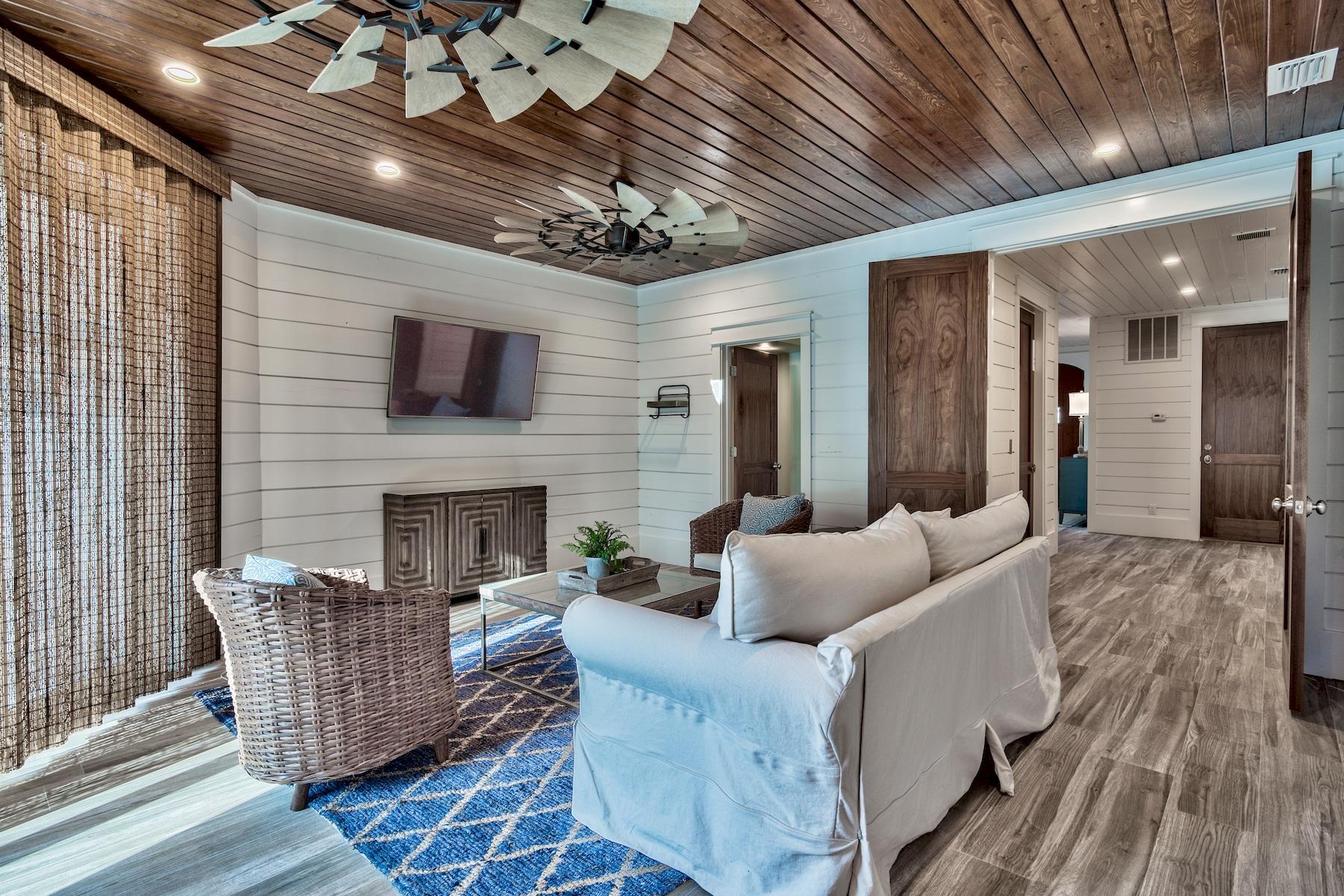 DUNES OF DESTIN - Residential