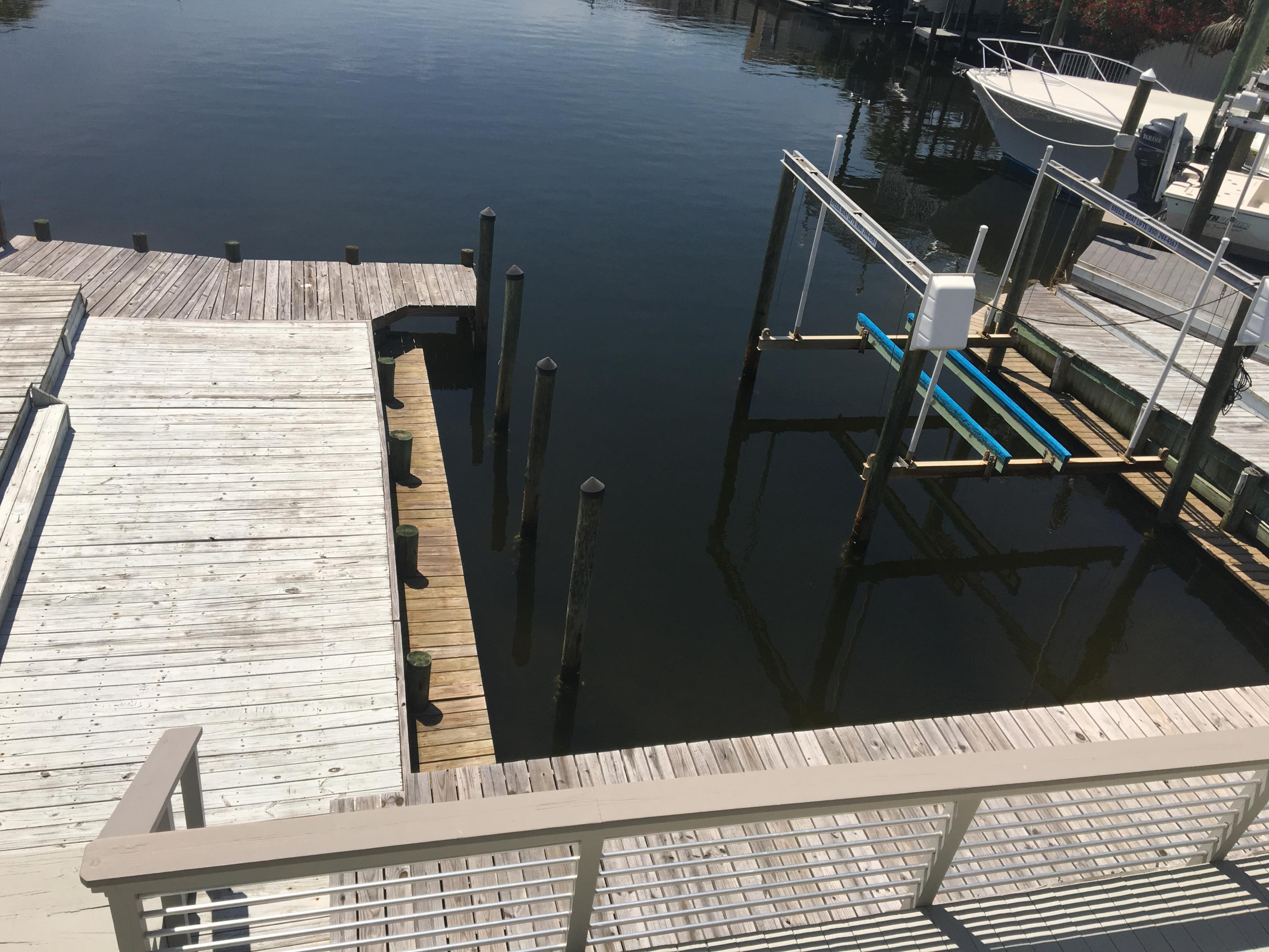 HOLIDAY ISLE - Residential