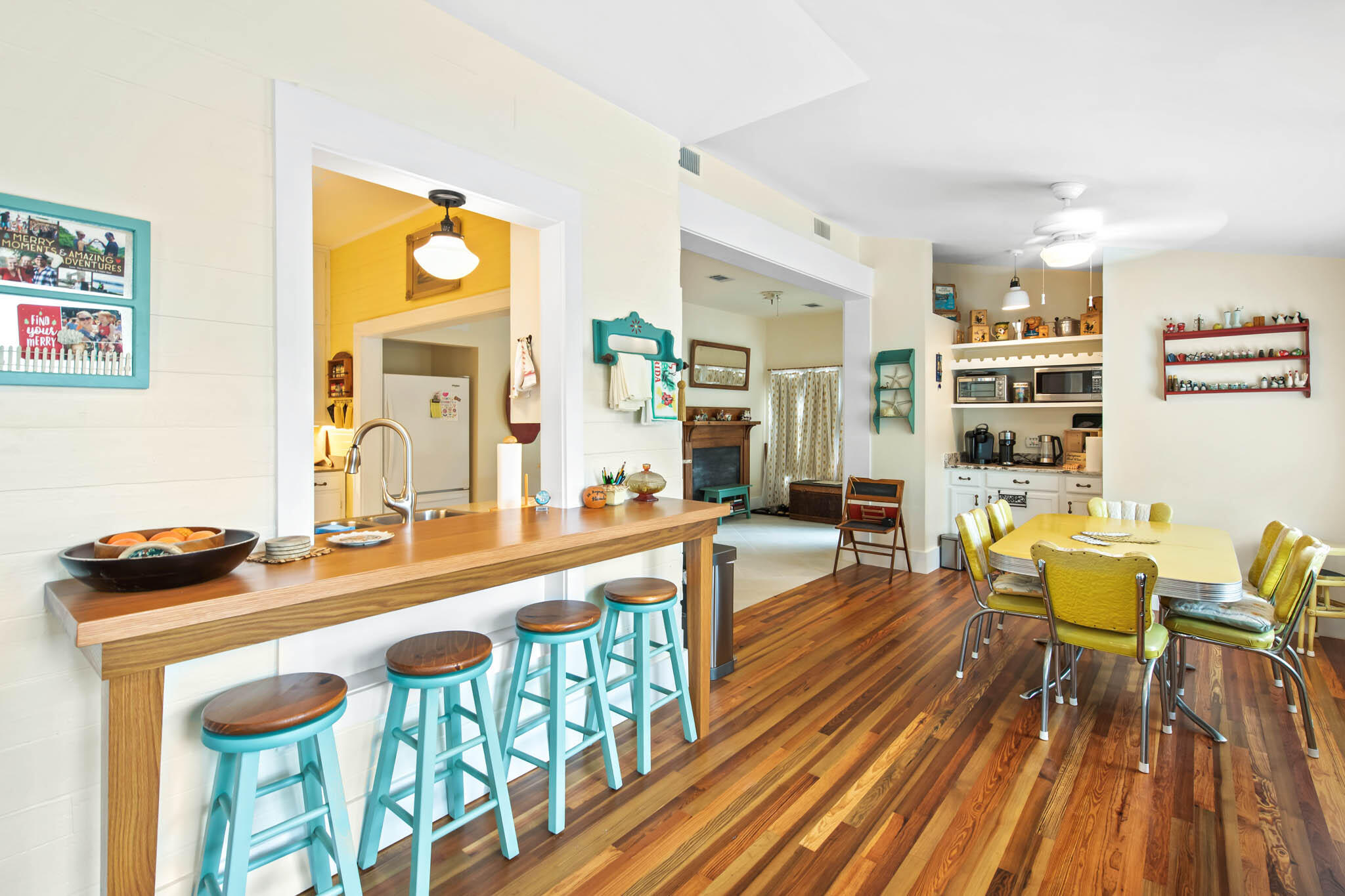 BLUE MOUNTAIN BEACH - Residential