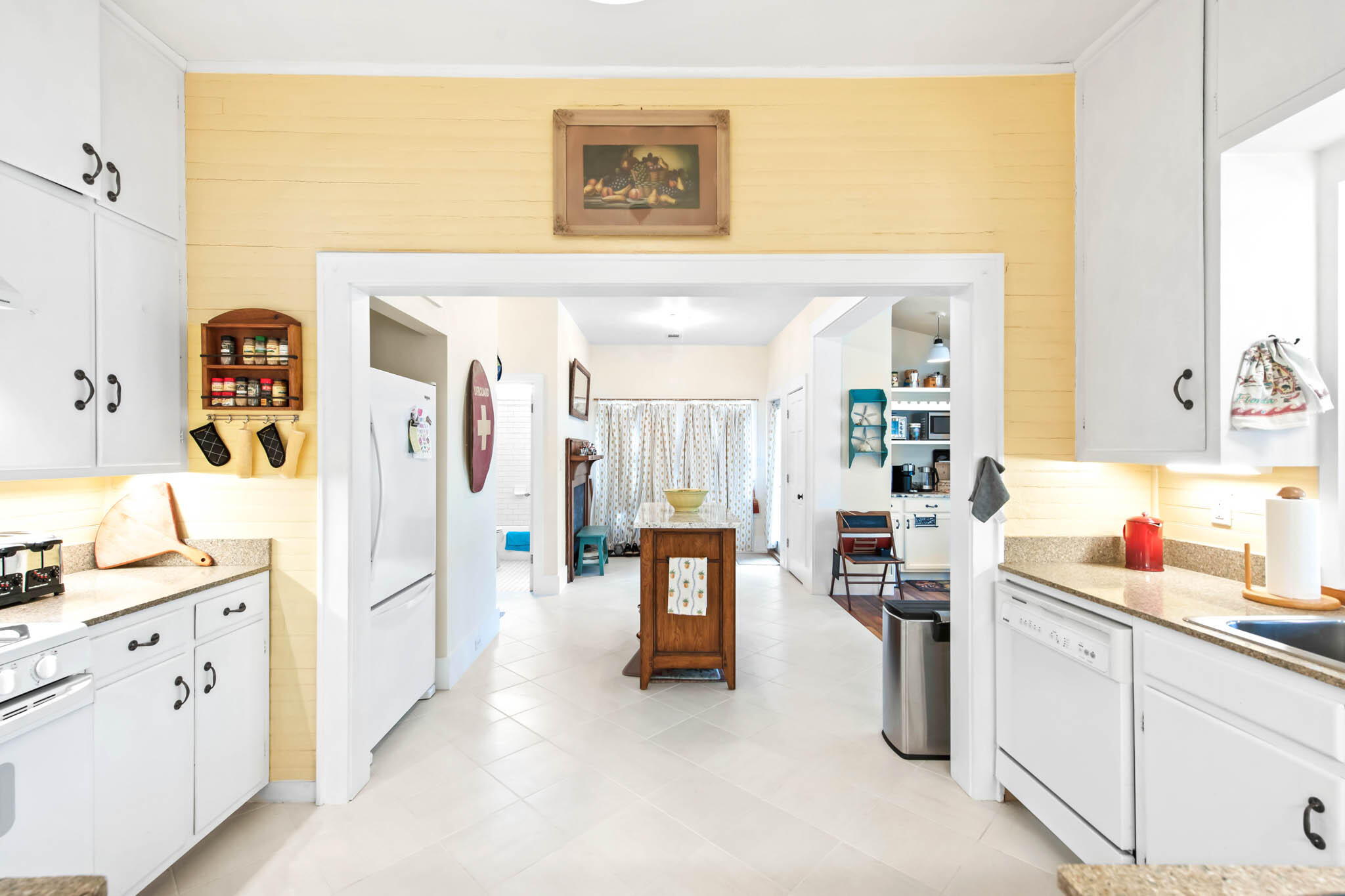 BLUE MOUNTAIN BEACH - Residential