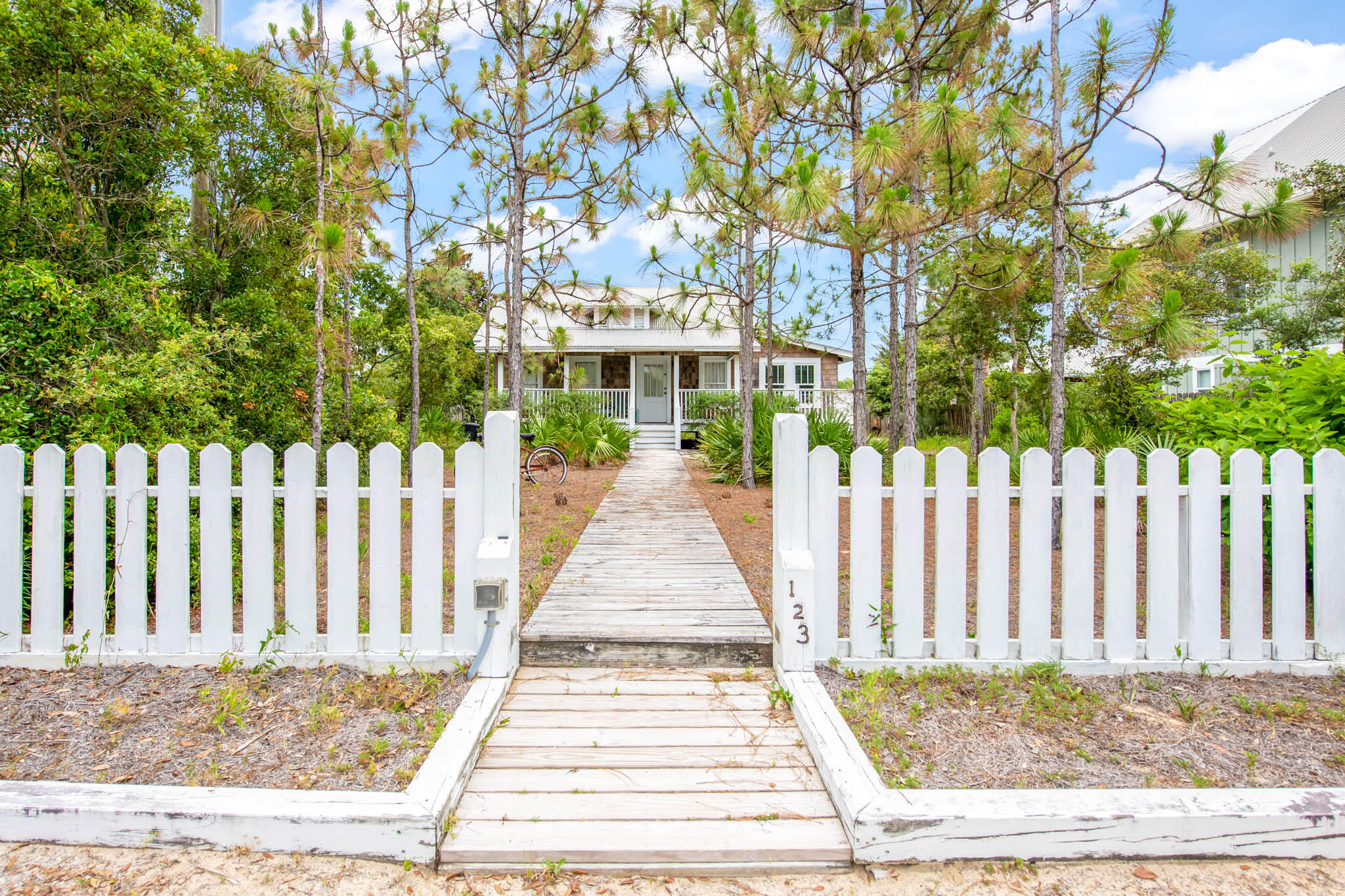 BLUE MOUNTAIN BEACH - Residential