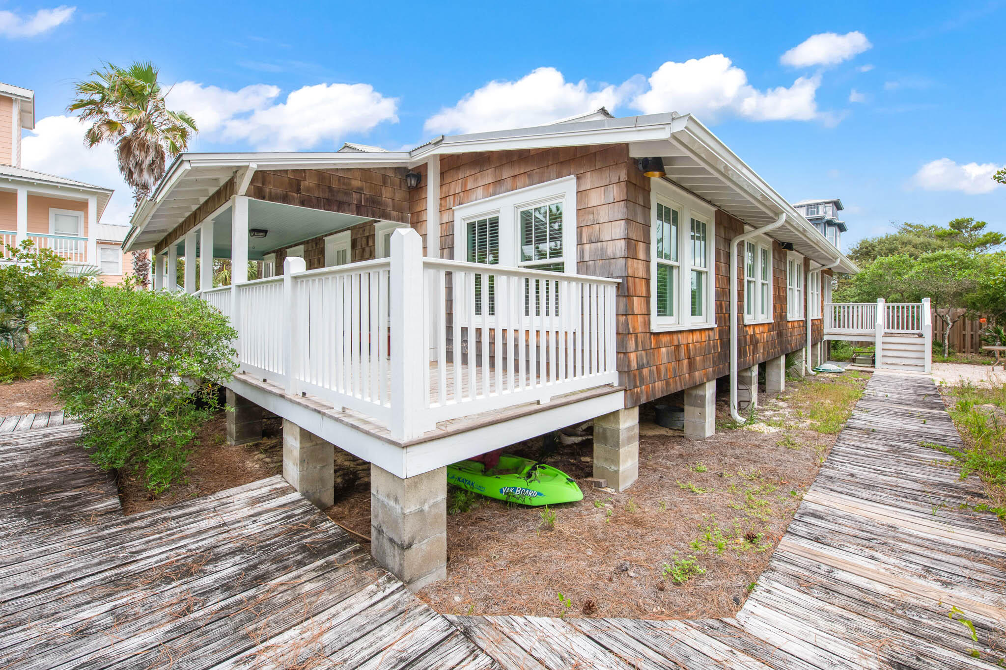 BLUE MOUNTAIN BEACH - Residential