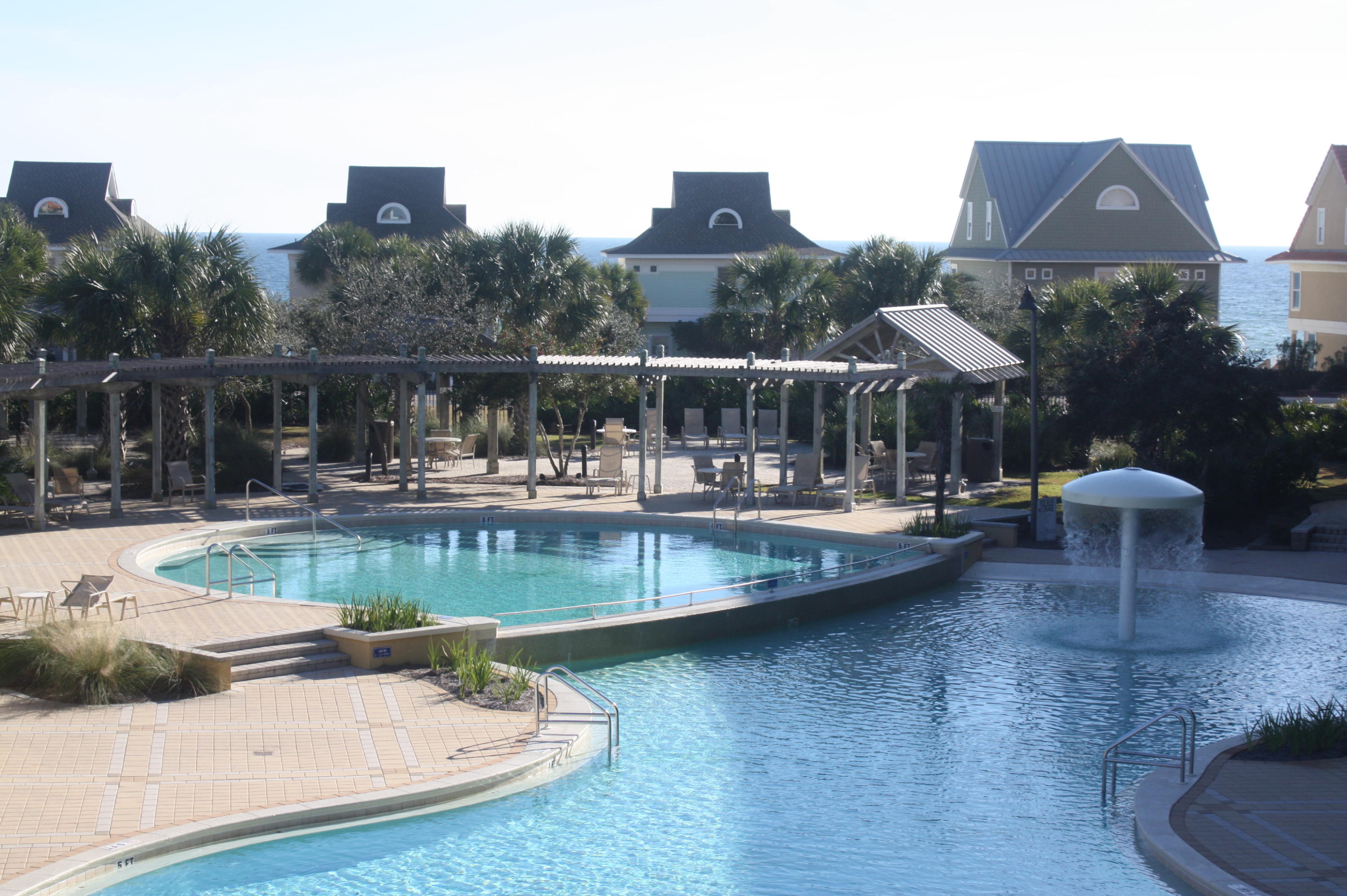 BEACH RESORT - Residential