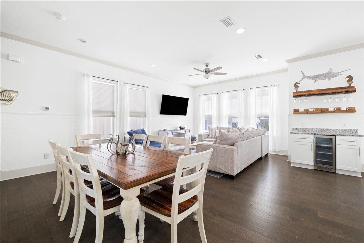 HIGHLAND PARKS - Residential