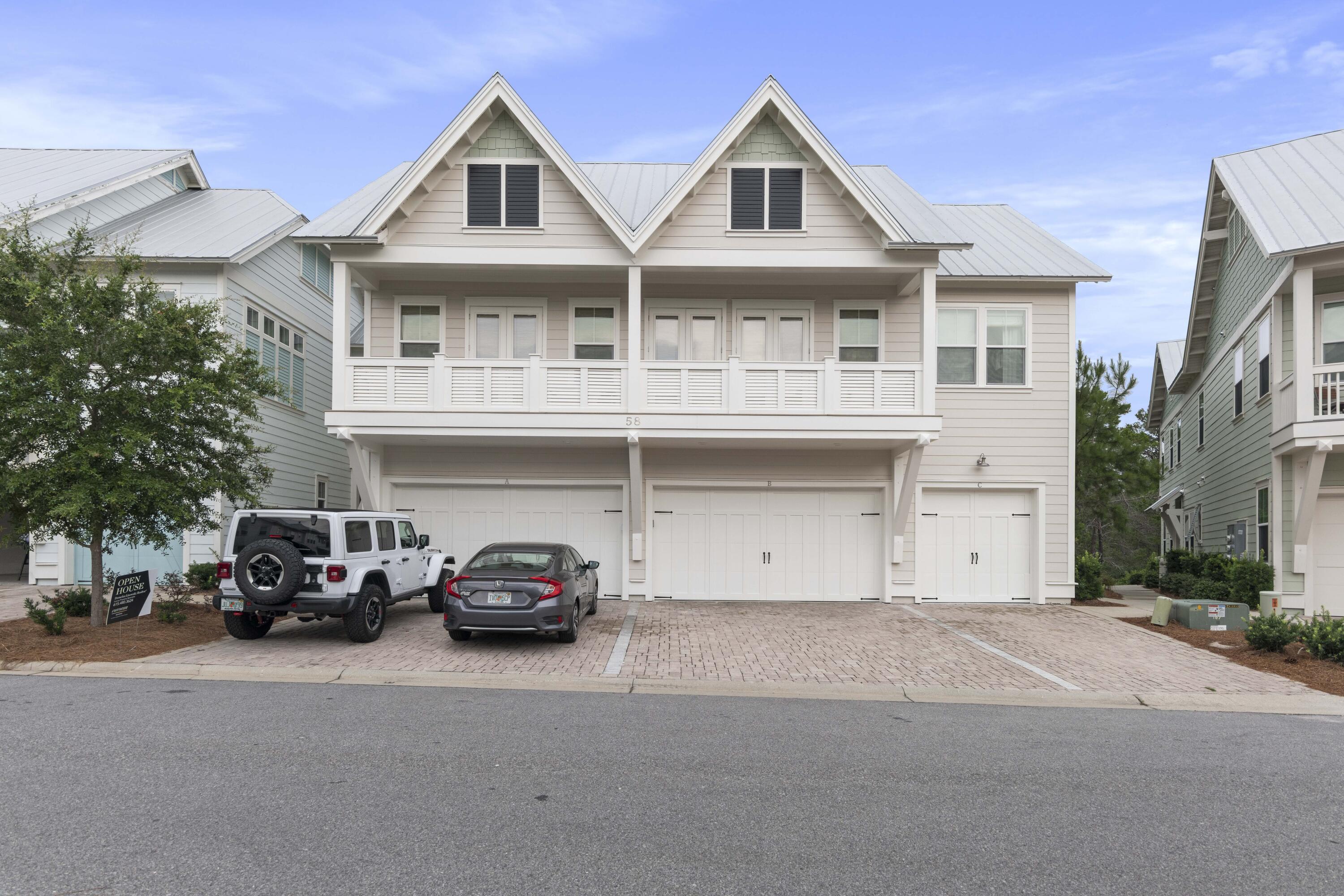 PROMINENCE NORTH - Residential