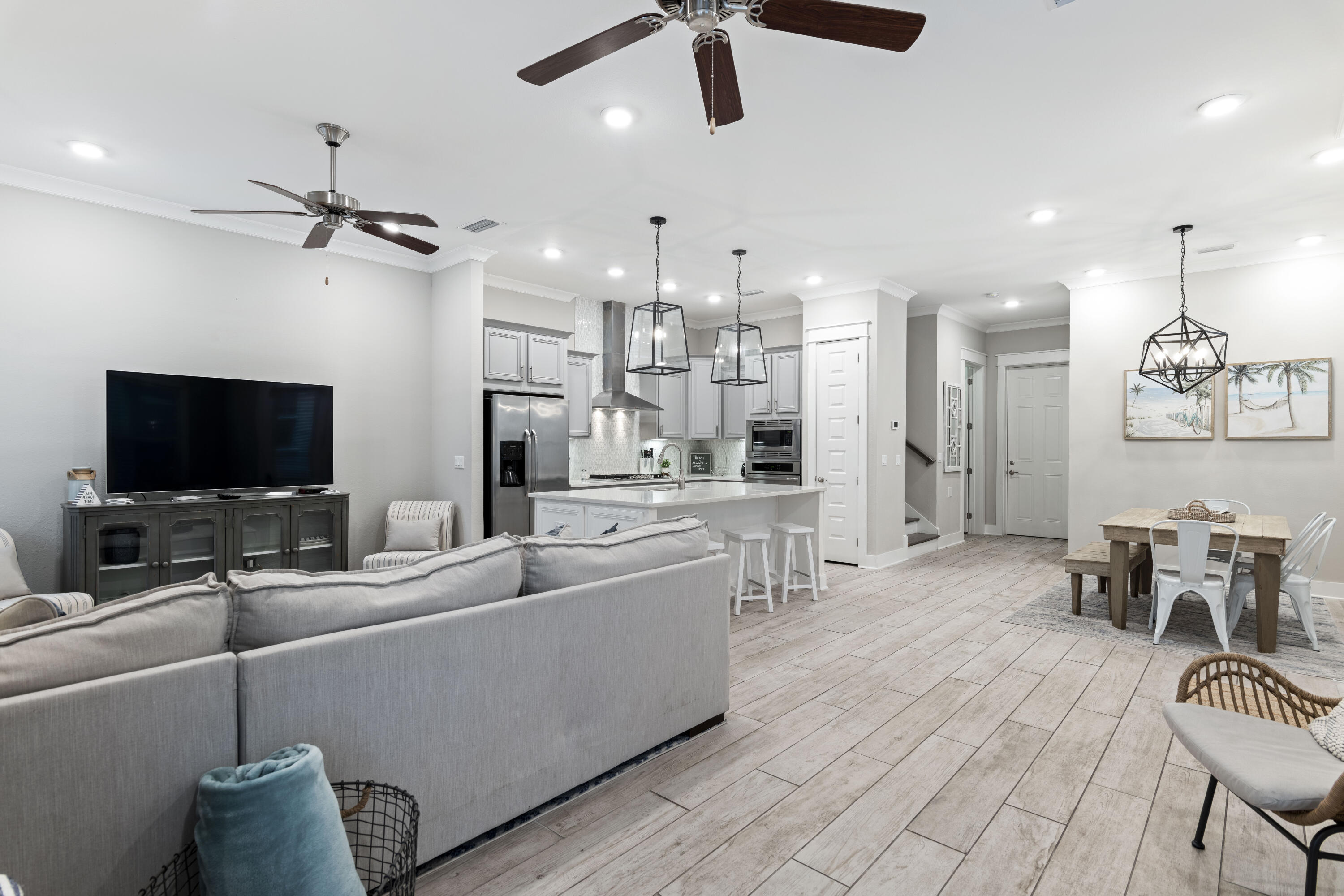 PROMINENCE NORTH - Residential