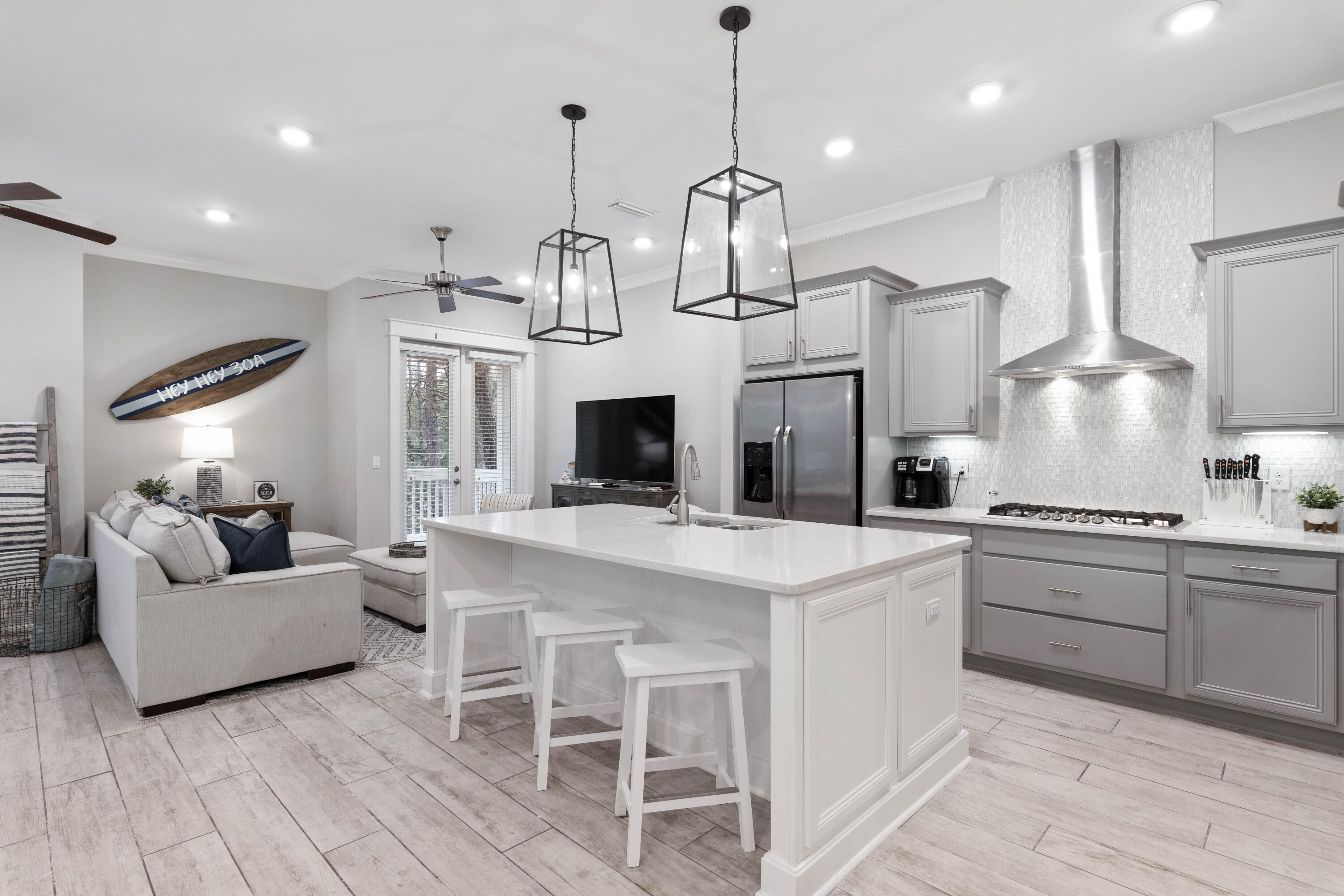 PROMINENCE NORTH - Residential