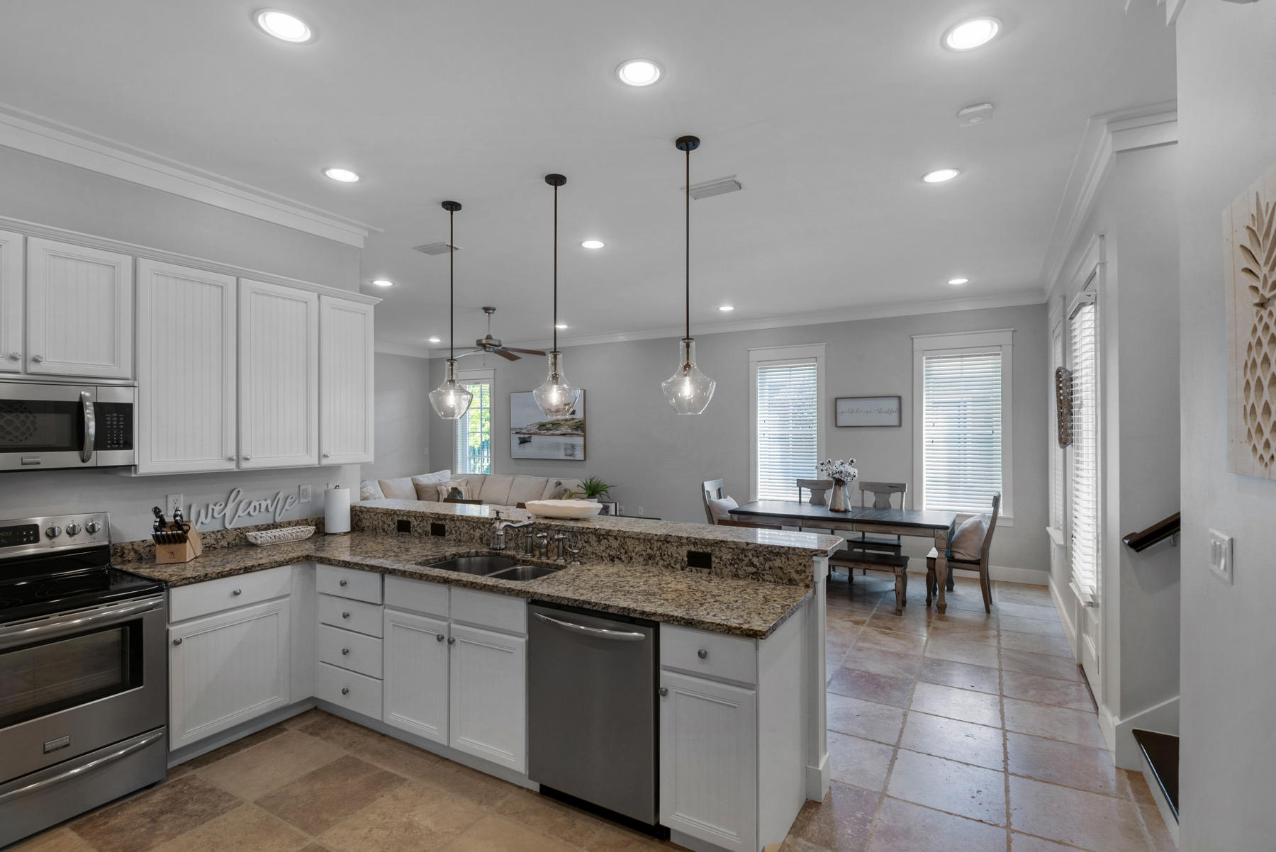 CARSON OAKS - Residential