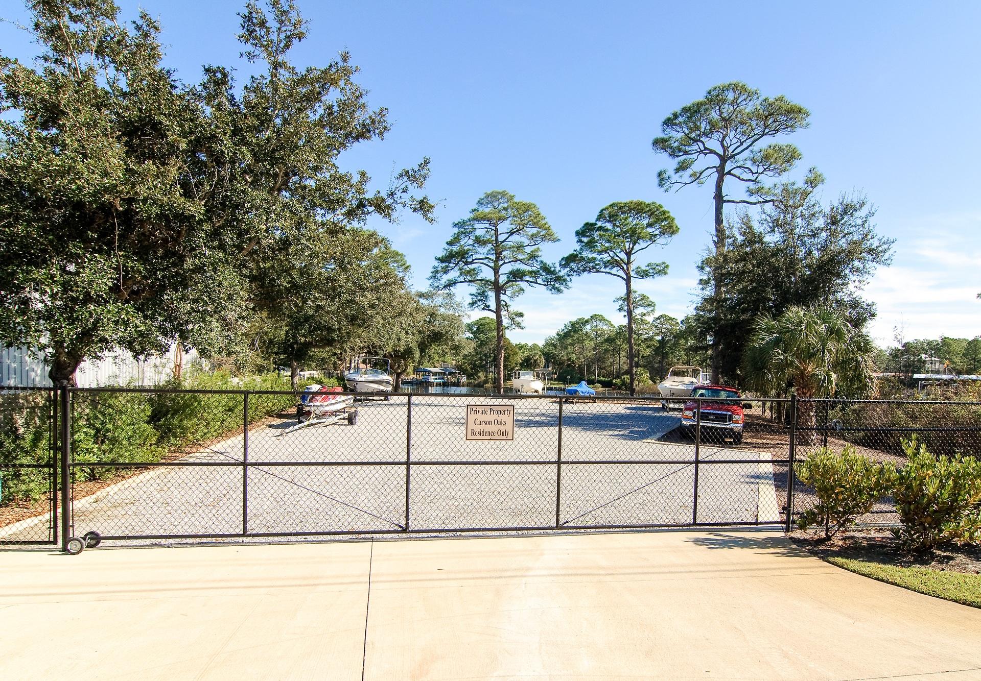 CARSON OAKS - Residential